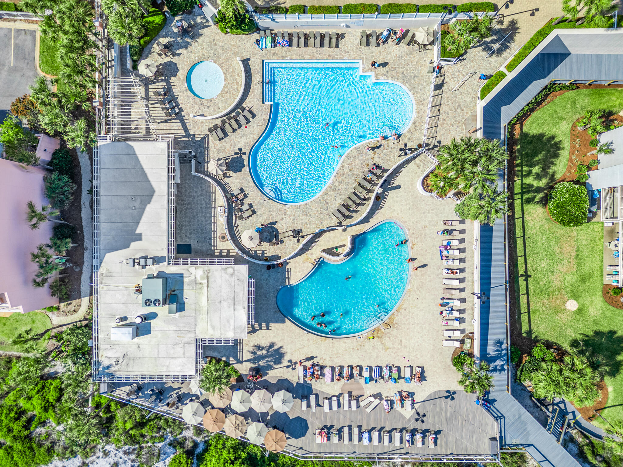 TIDES AT TOPS'L - Residential