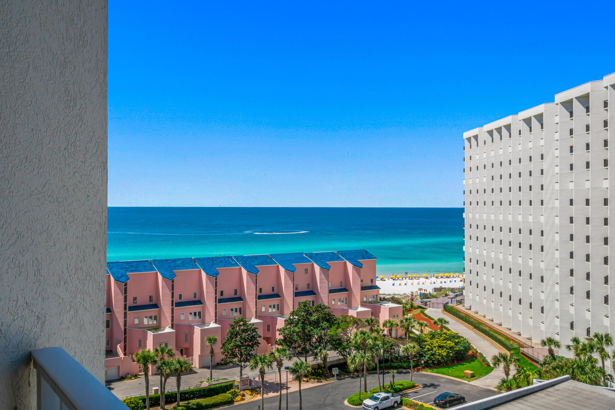 TIDES AT TOPS'L - Residential