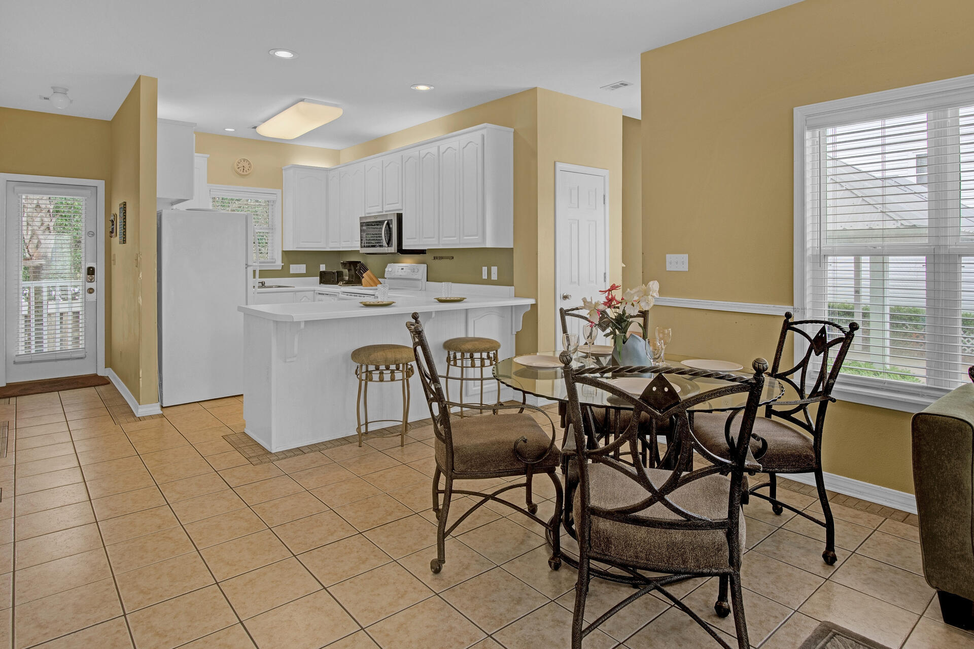 GULFSIDE COTTAGES - Residential