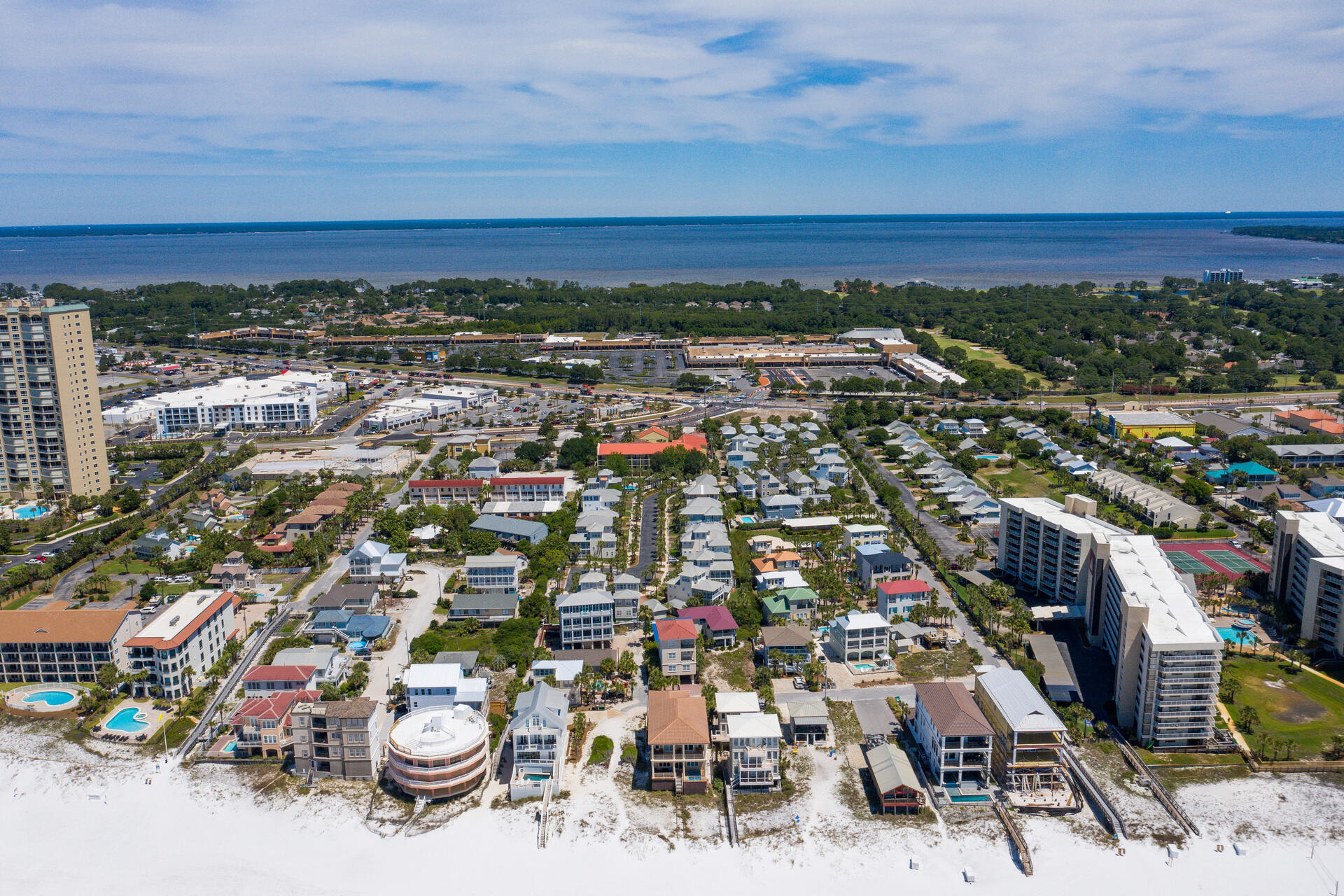 GULFSIDE COTTAGES - Residential