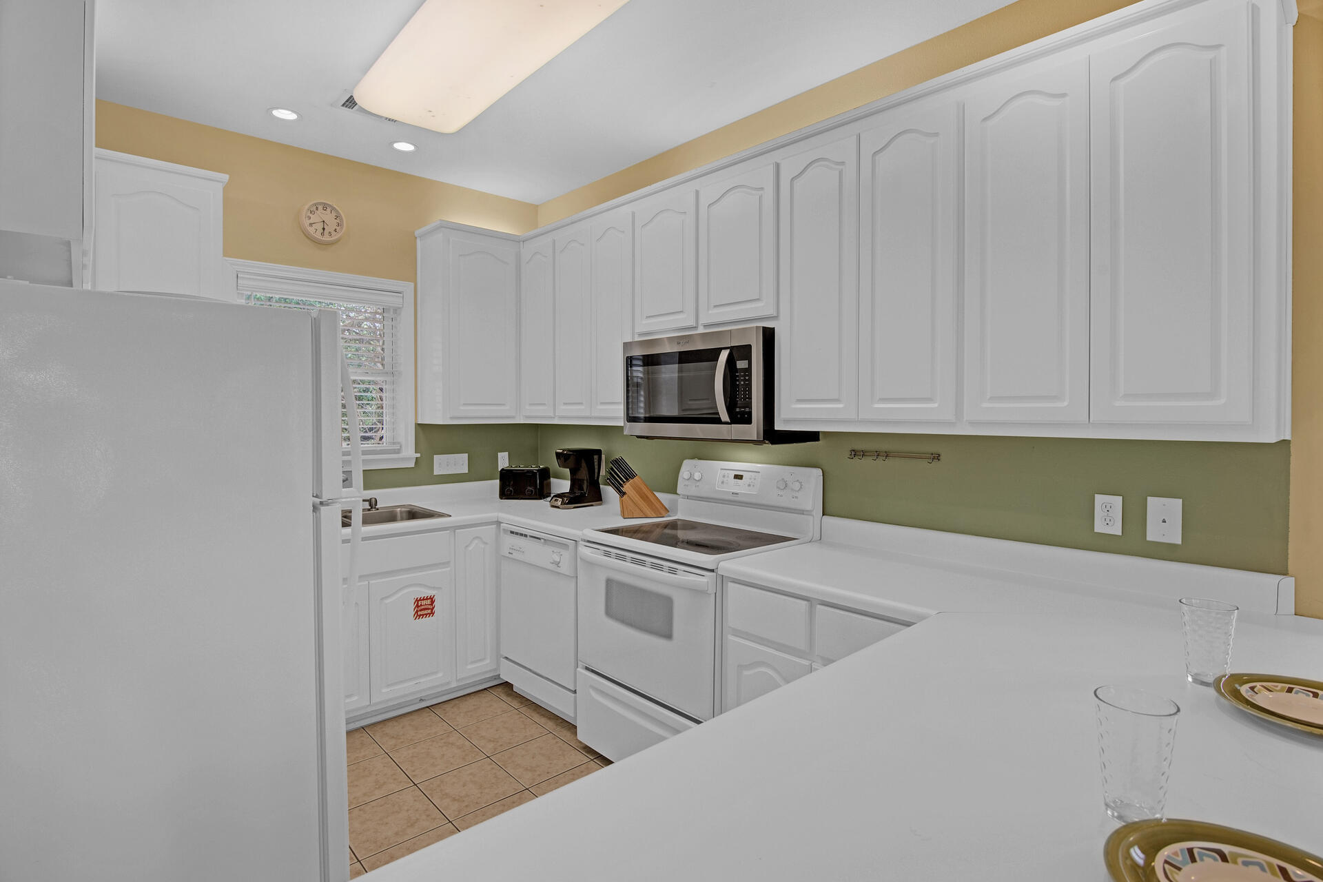 GULFSIDE COTTAGES - Residential