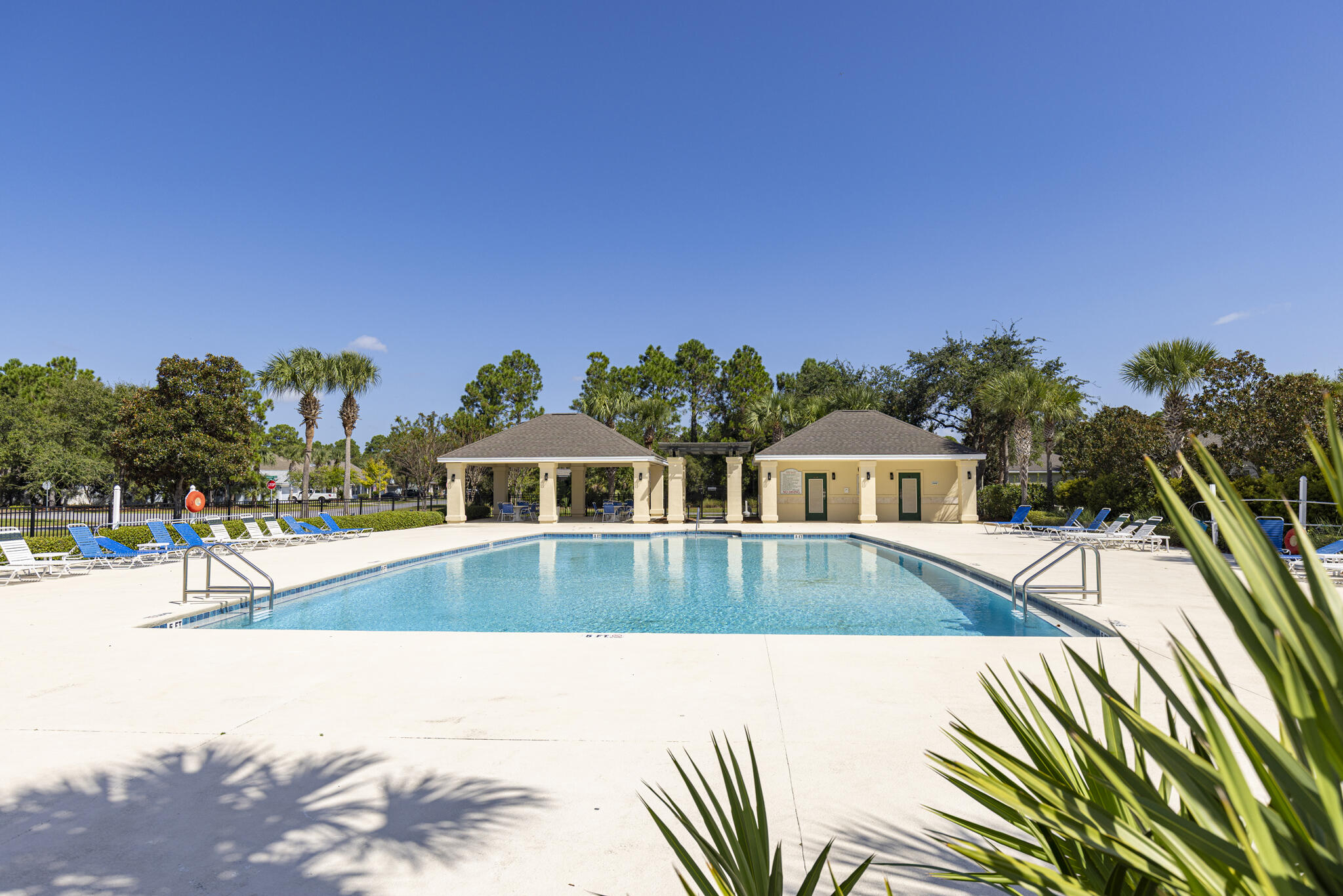 PALMETTO TRACE - Residential