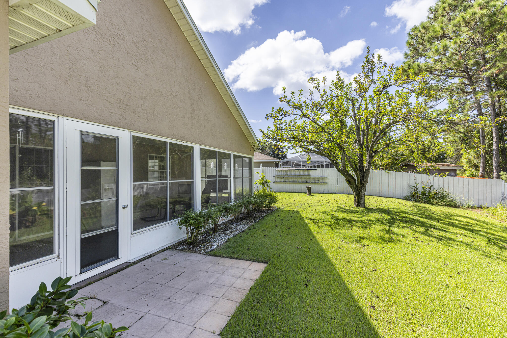 PALMETTO TRACE - Residential