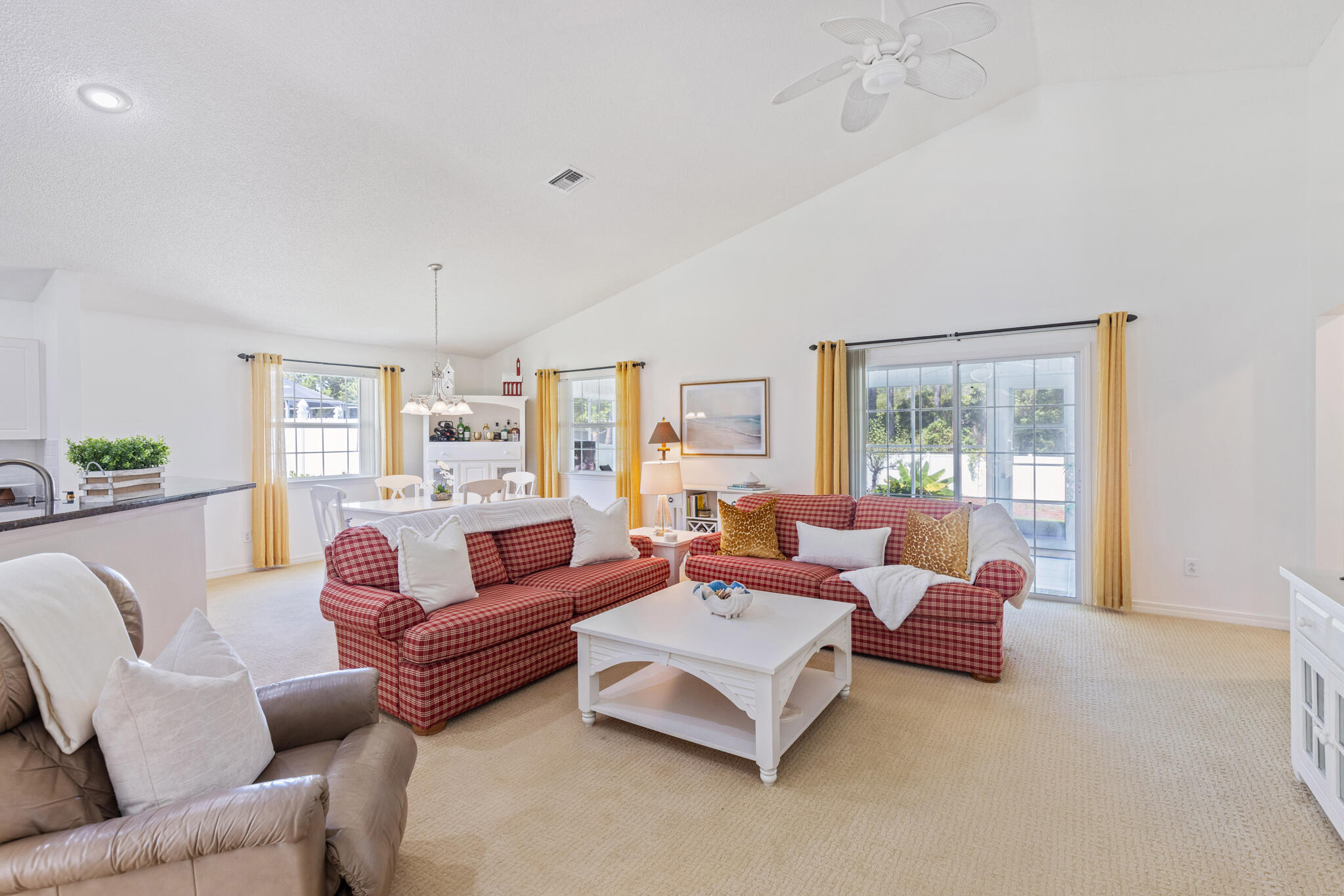 PALMETTO TRACE - Residential