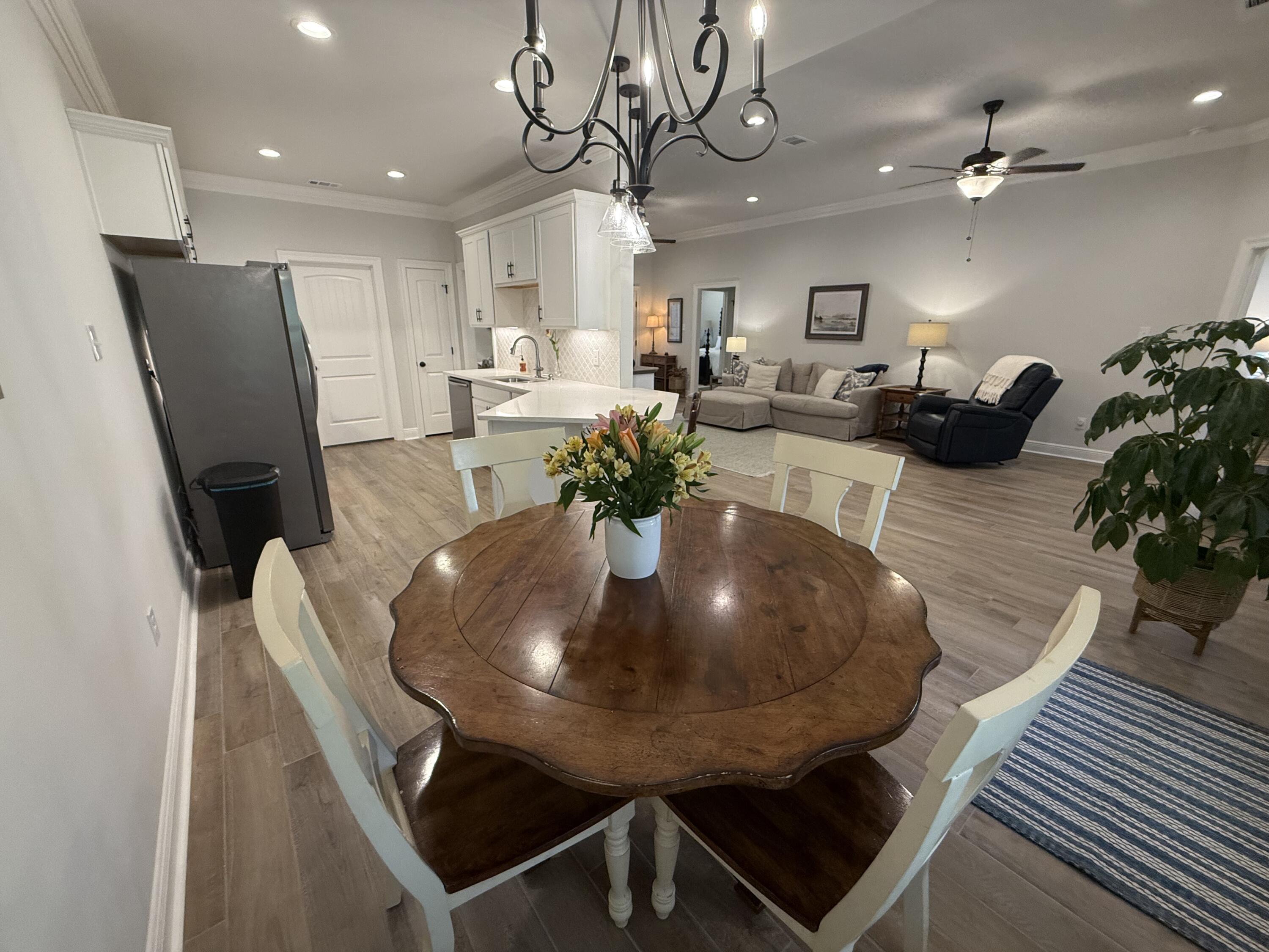 HAMMOCK BAY - Residential