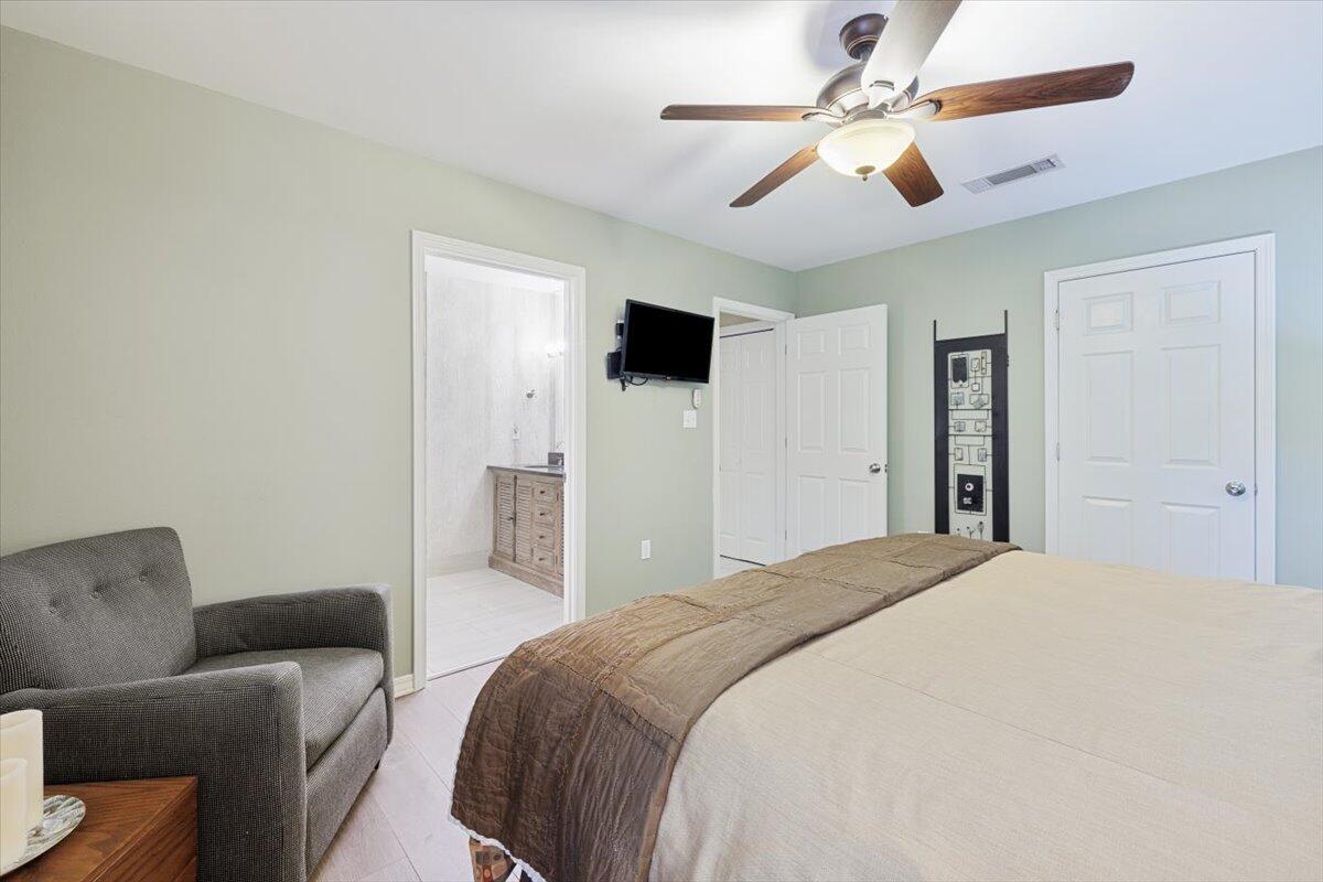 SEAGROVE VILLAGE 7TH ADD - Residential