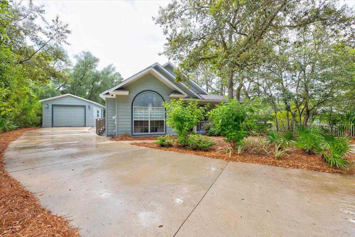 SEAGROVE VILLAGE 7TH ADD - Residential