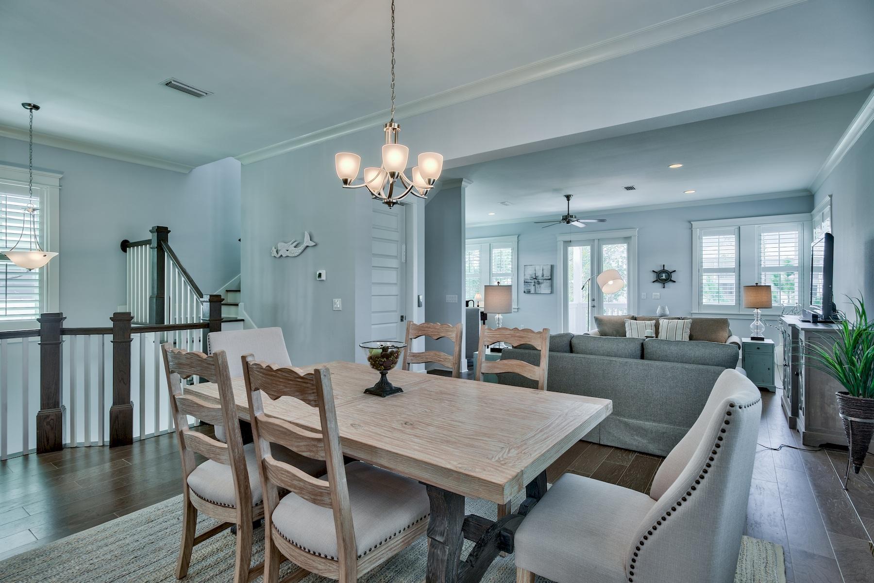 HIGHLAND PARKS - Residential