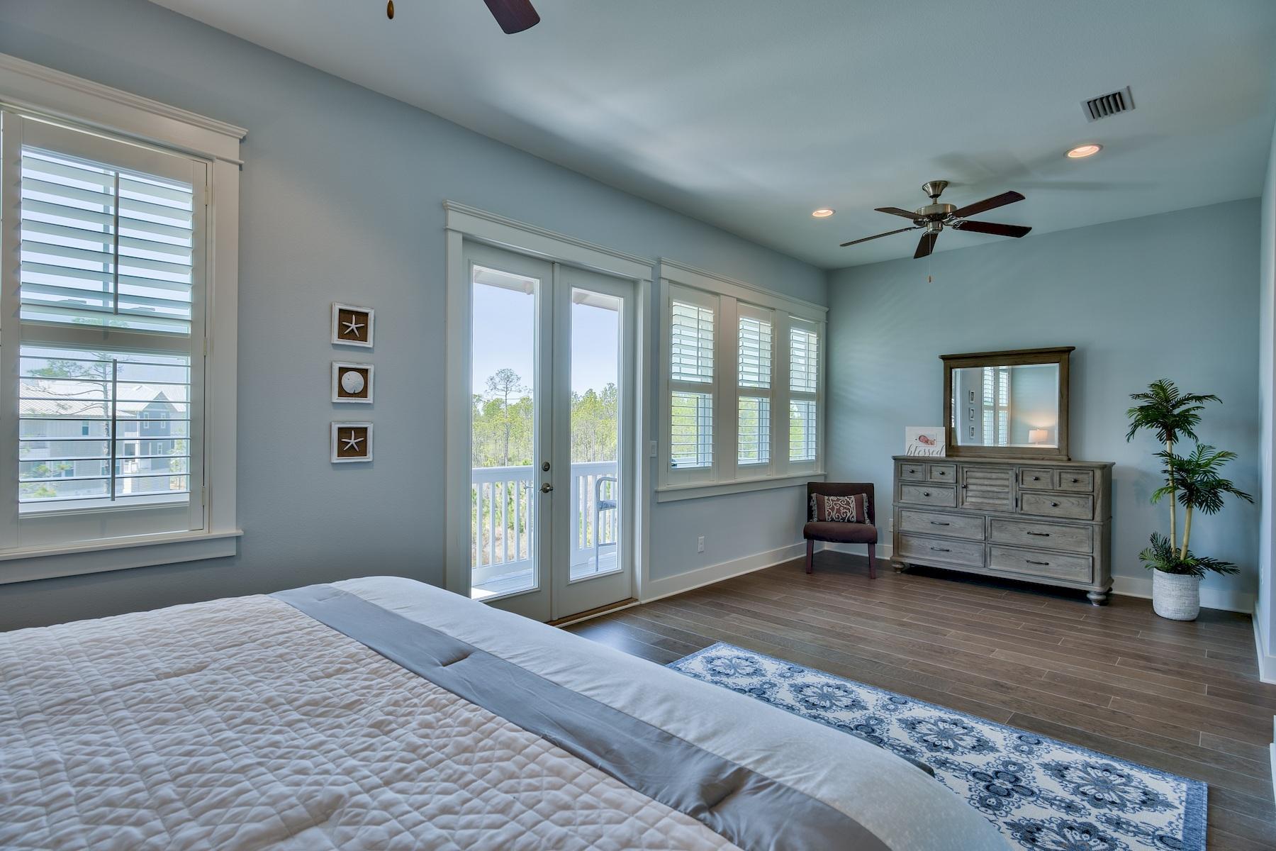 HIGHLAND PARKS - Residential