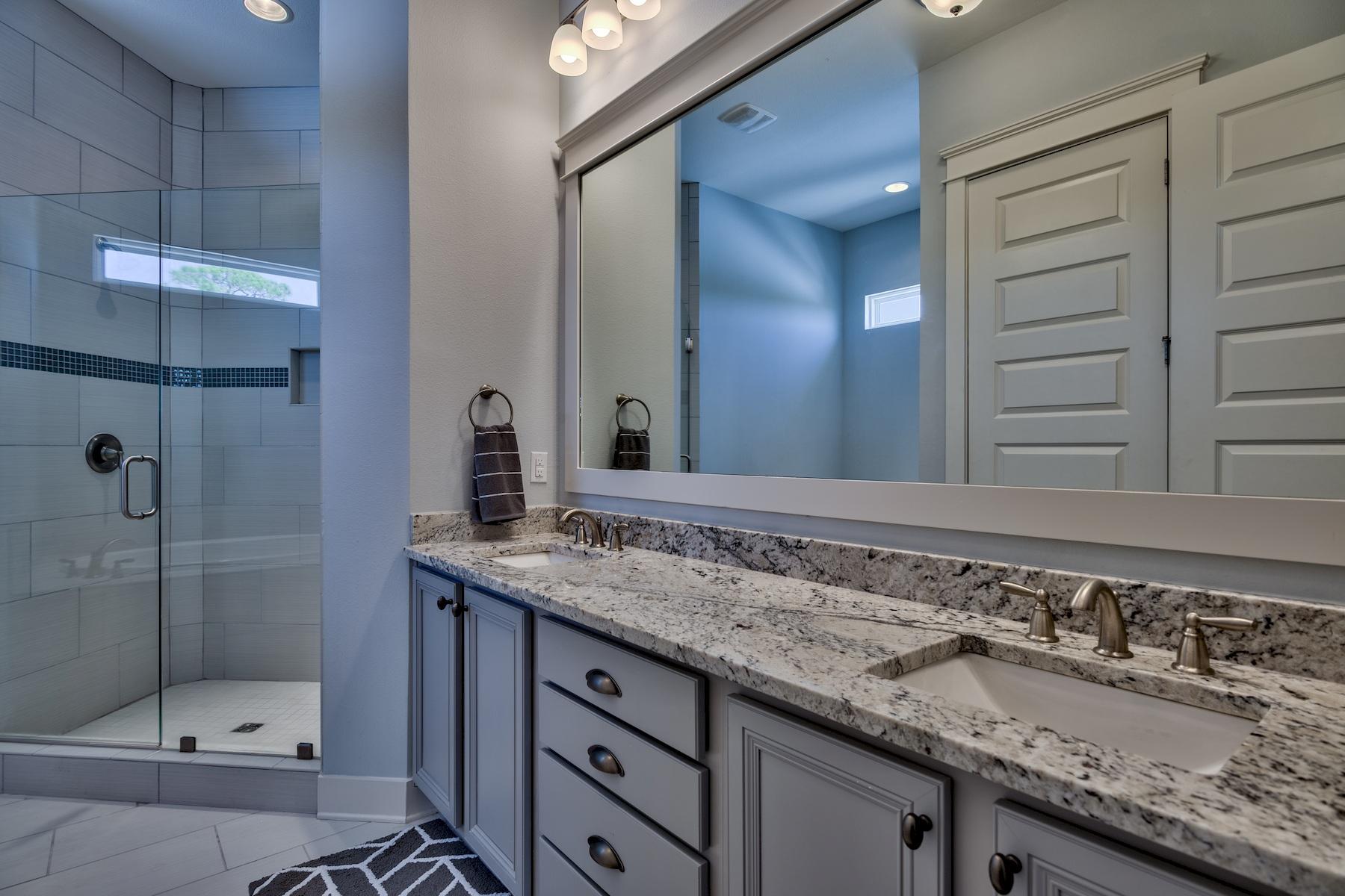 HIGHLAND PARKS - Residential