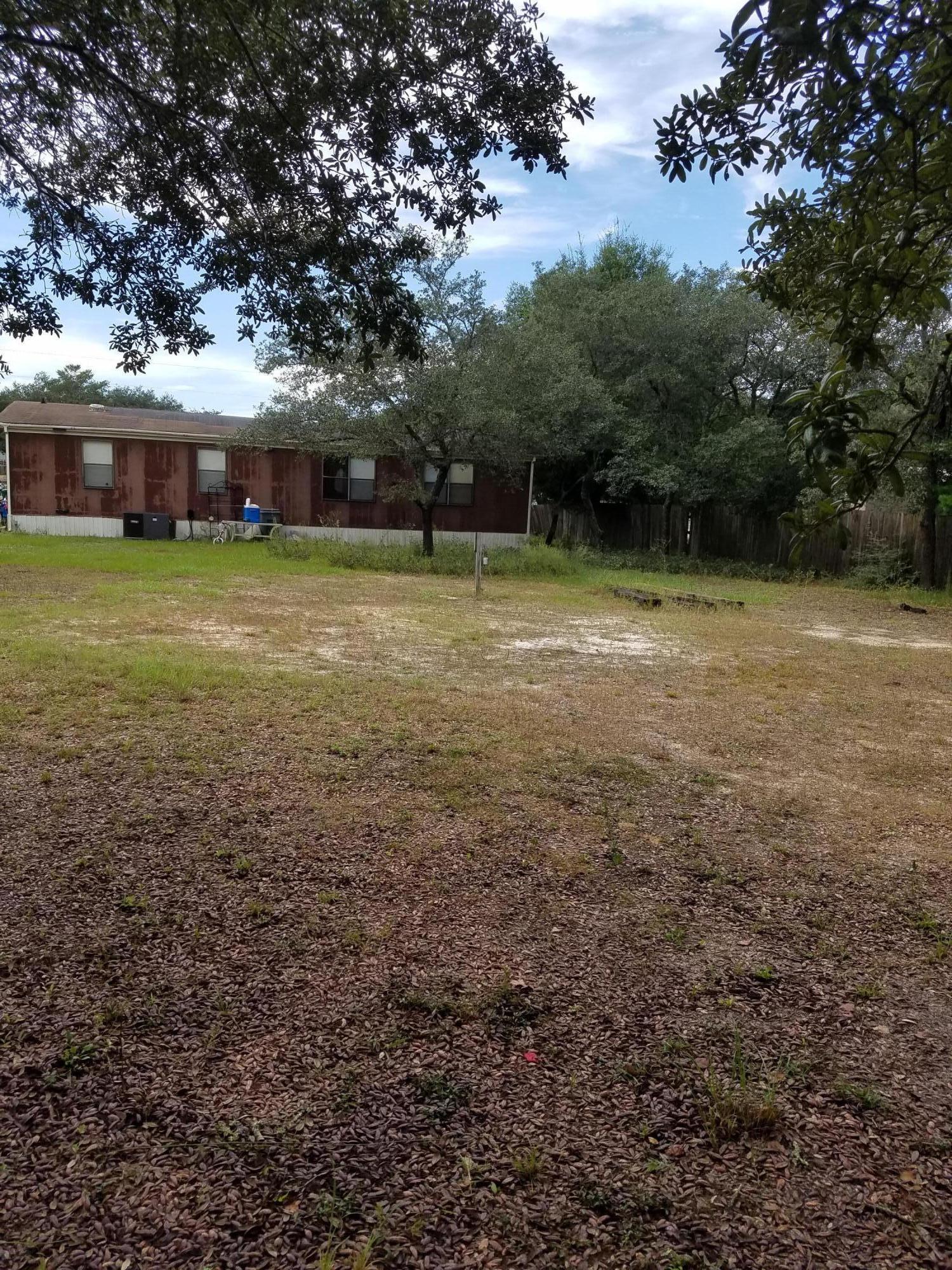 NAVARRE S/D 2ND ADDN - Residential