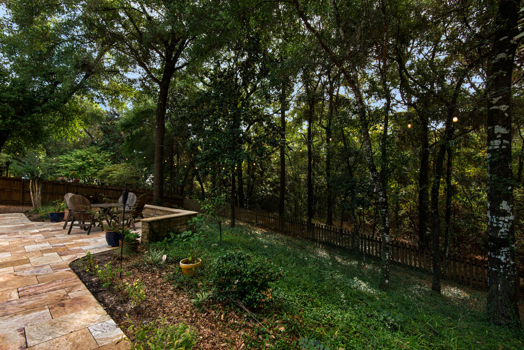 ROCKY BAYOU COUNTRY CLUB ESTATES 8 - Residential