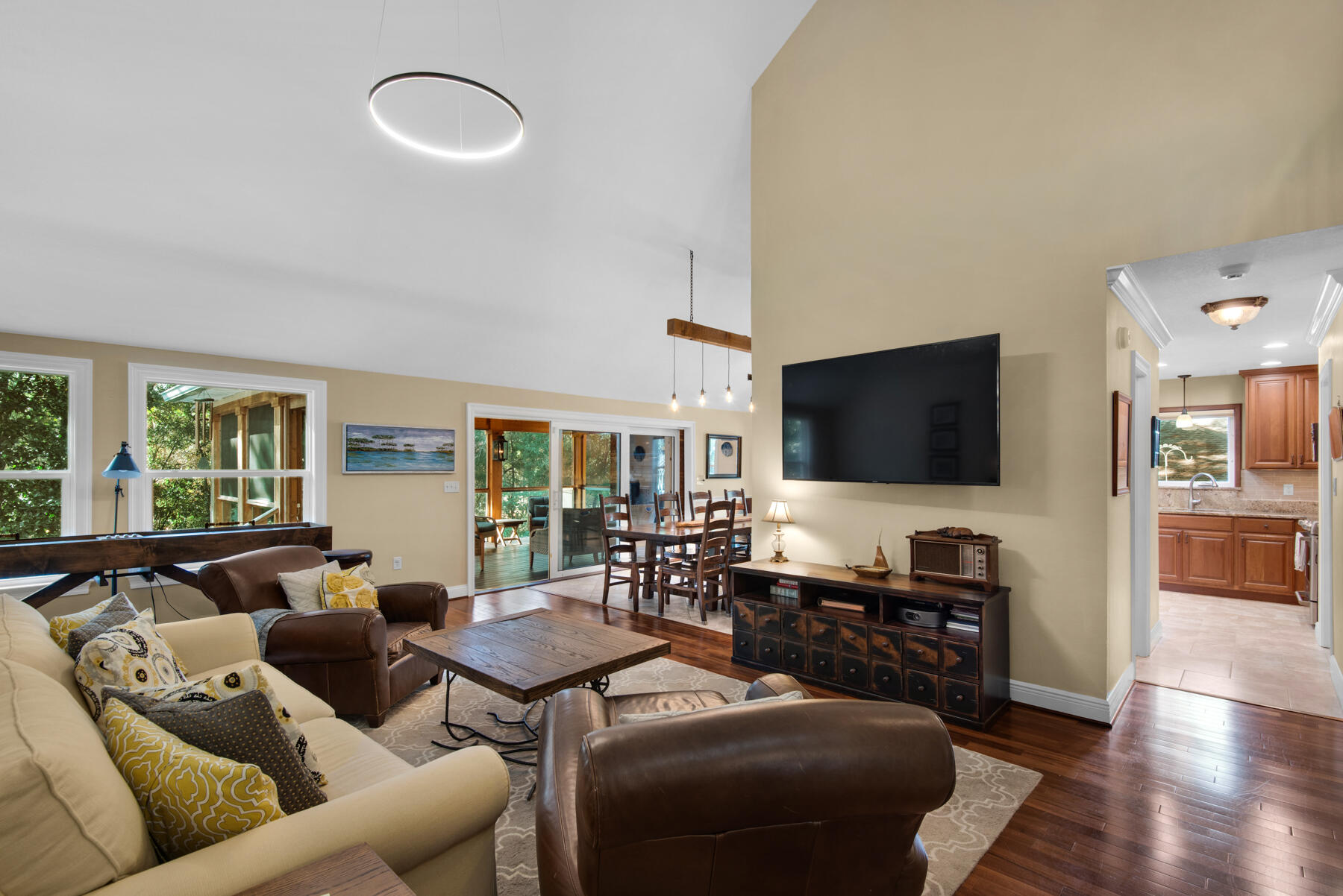 ROCKY BAYOU COUNTRY CLUB ESTATES 8 - Residential