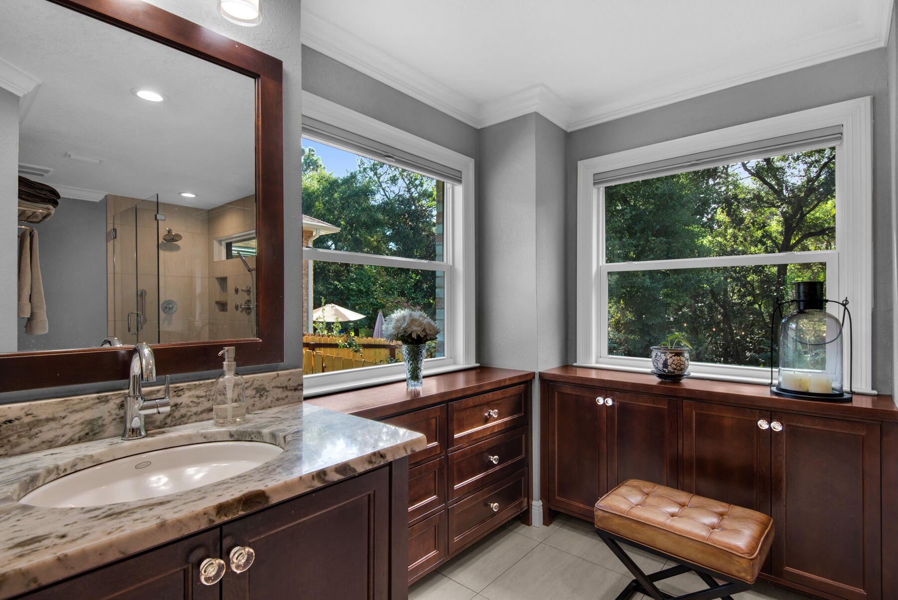 ROCKY BAYOU COUNTRY CLUB ESTATES 8 - Residential