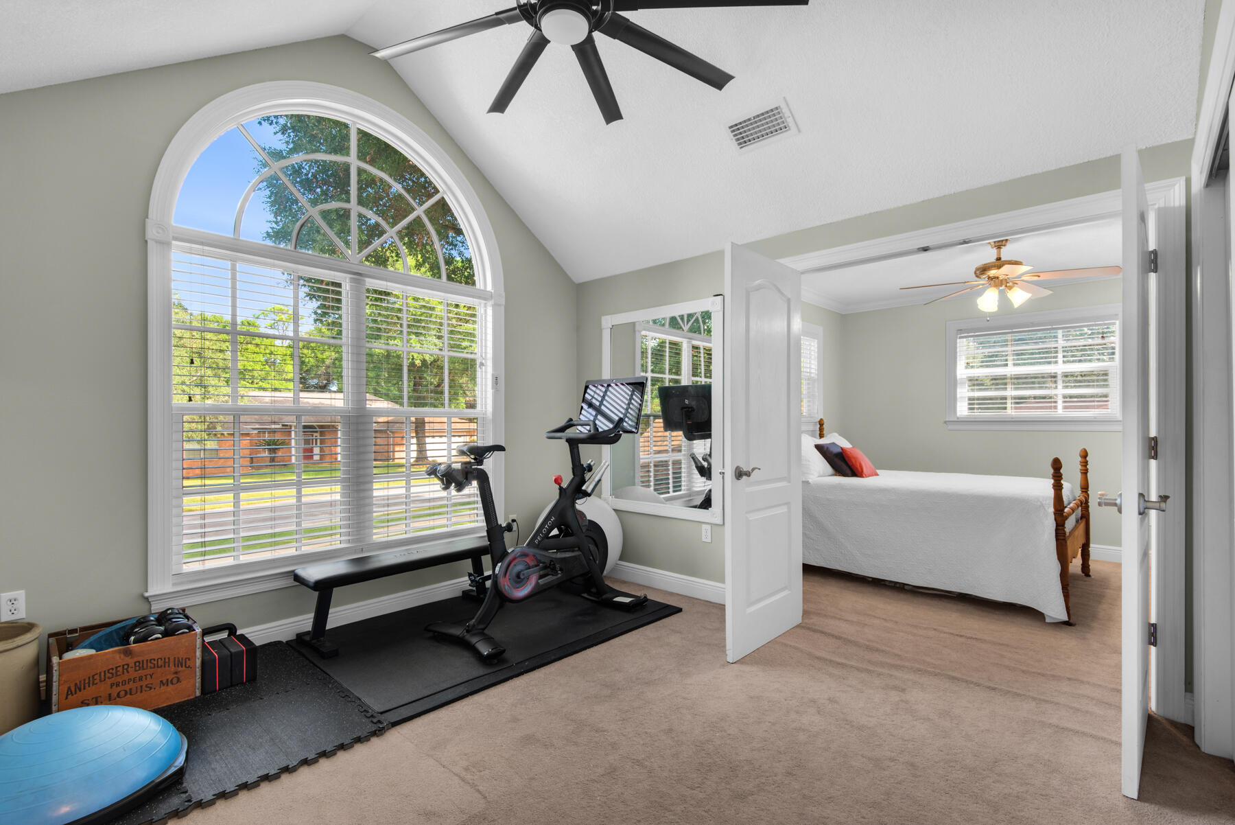 ROCKY BAYOU COUNTRY CLUB ESTATES 8 - Residential