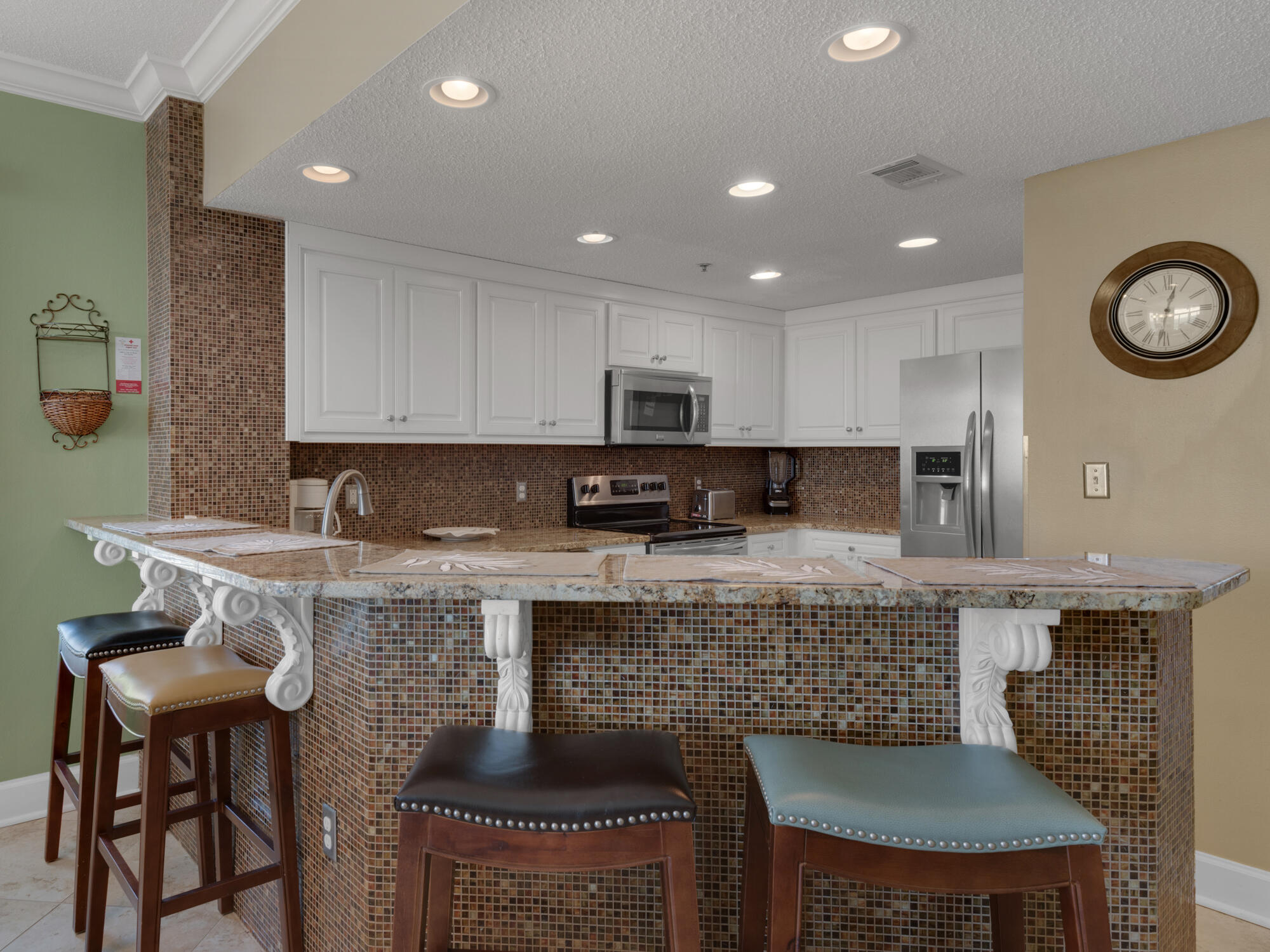 JADE EAST TOWERS CONDO - Residential