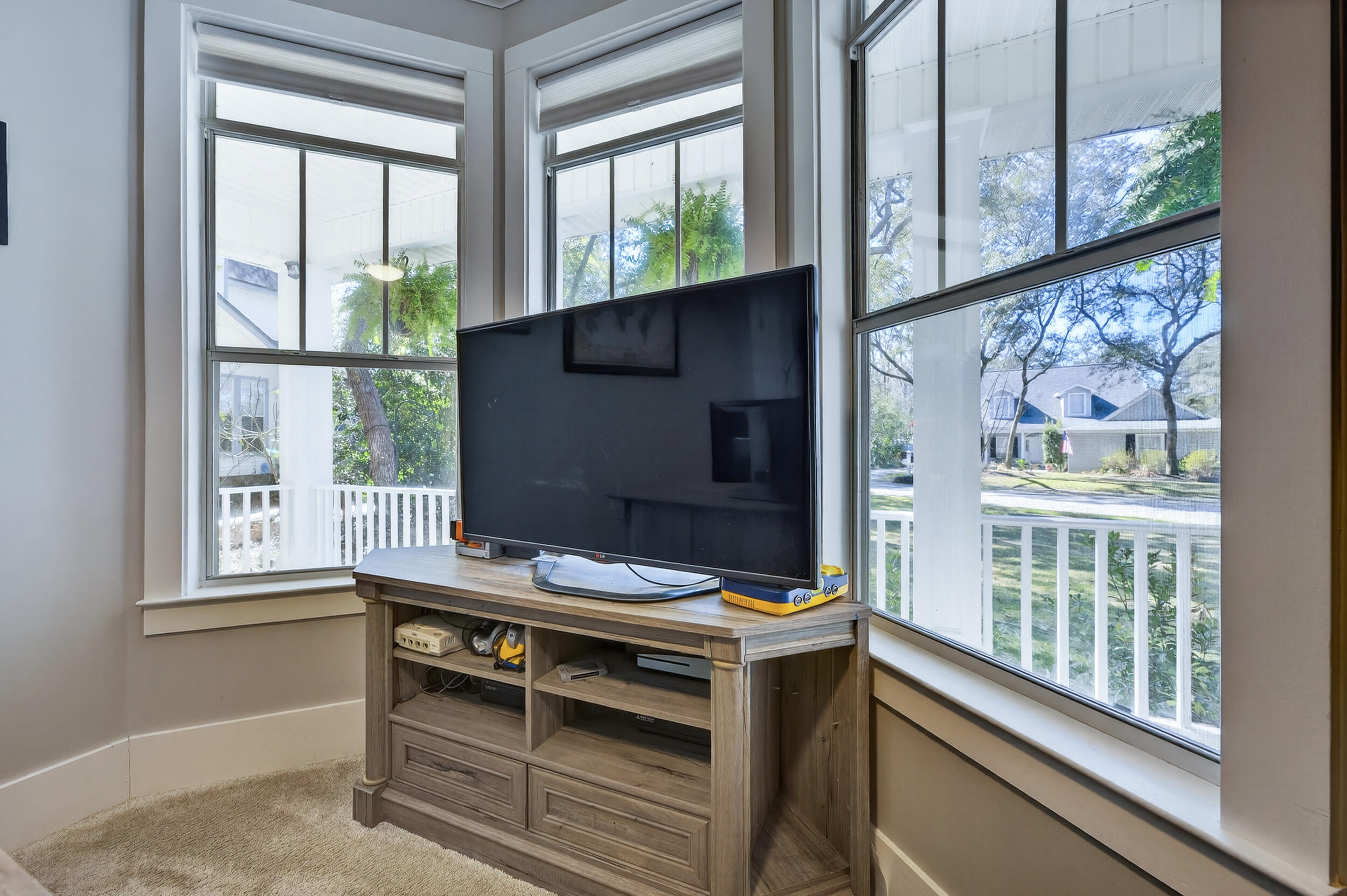 VILLAGE OF BOLTON AT BLUEWATER BAY - Residential