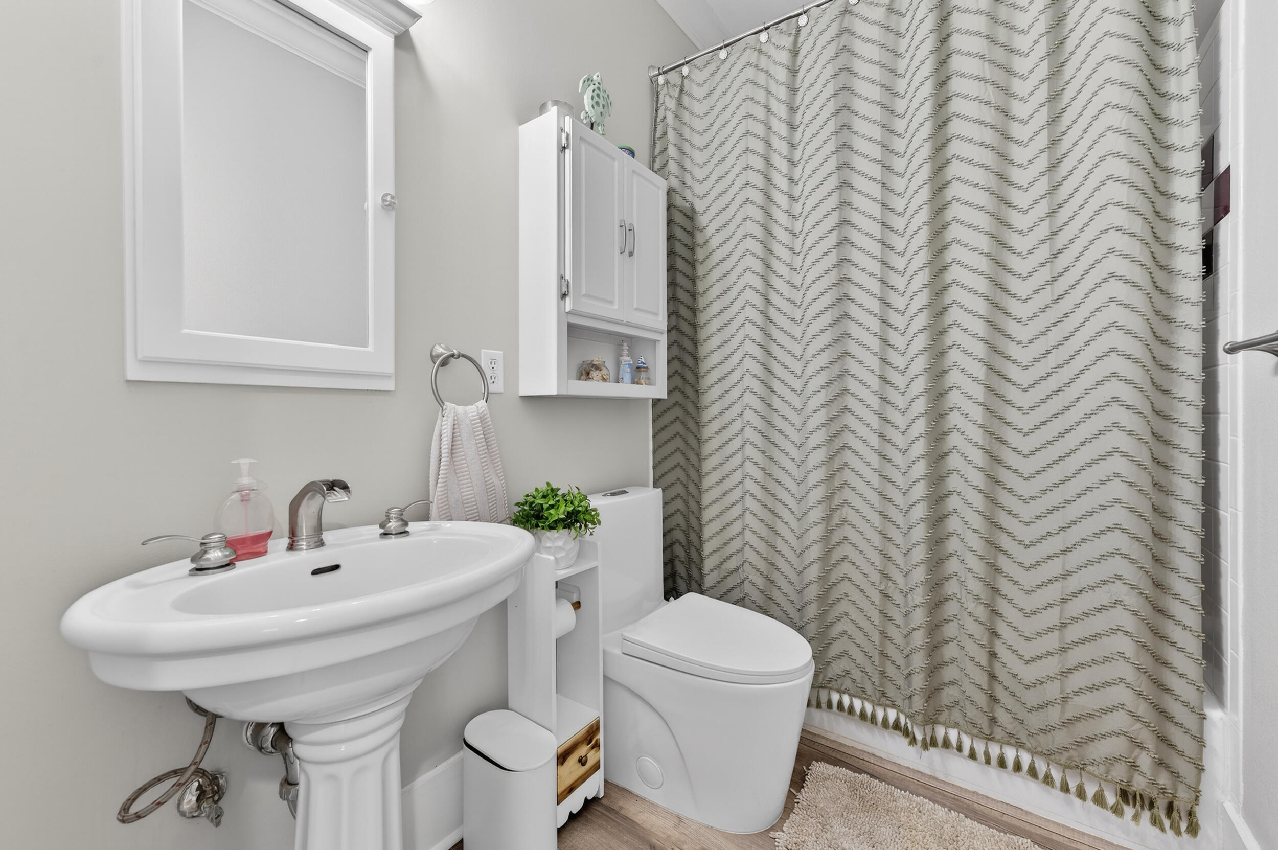 VILLAGE OF BOLTON AT BLUEWATER BAY - Residential