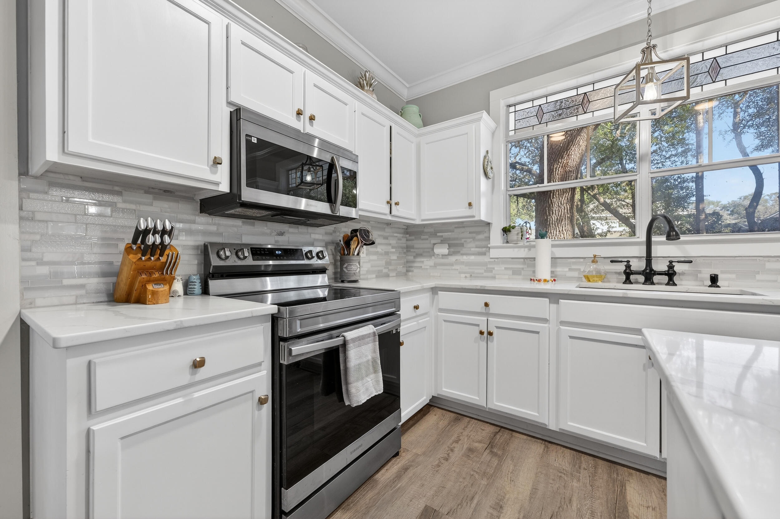 VILLAGE OF BOLTON AT BLUEWATER BAY - Residential