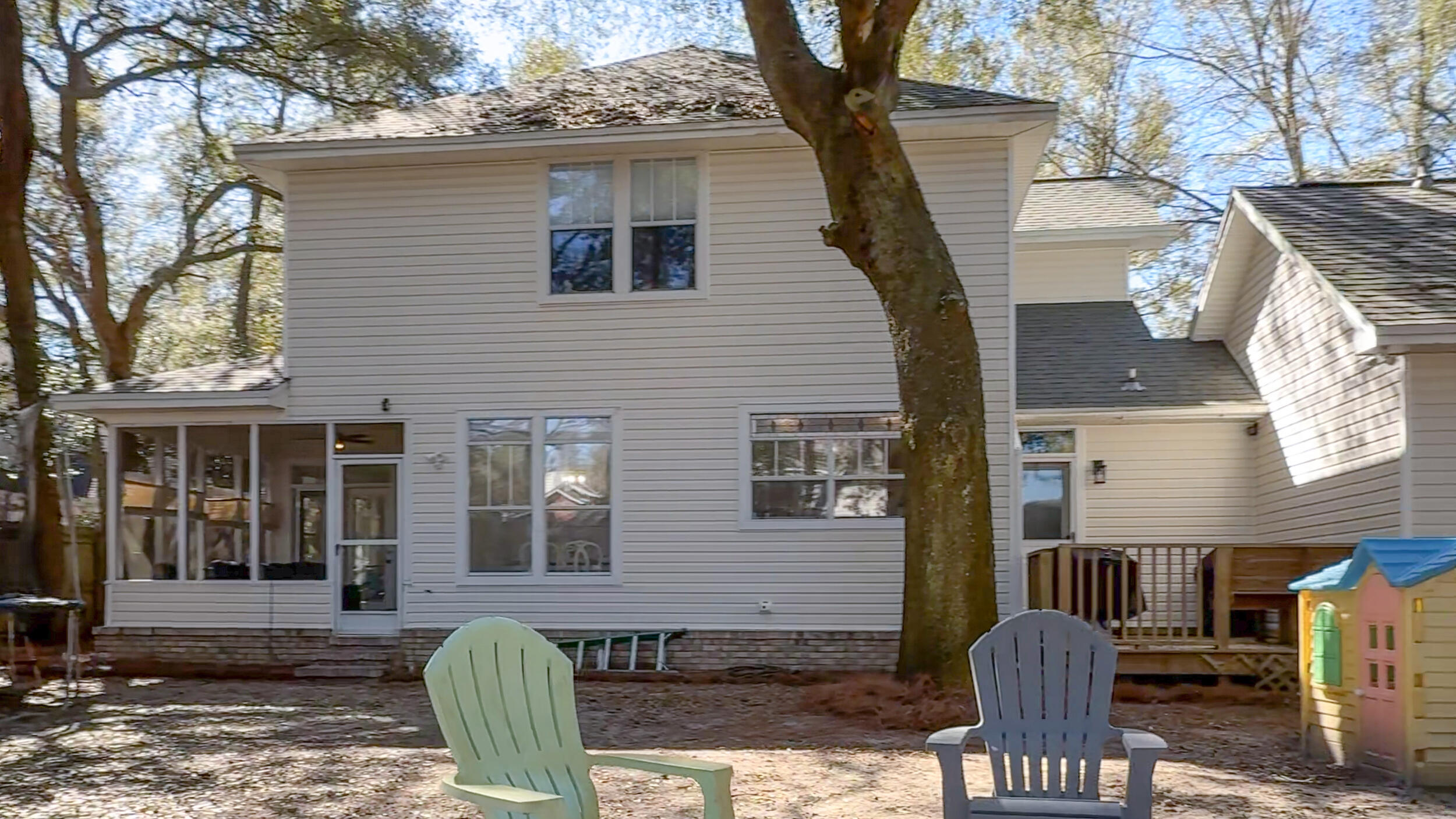 VILLAGE OF BOLTON AT BLUEWATER BAY - Residential