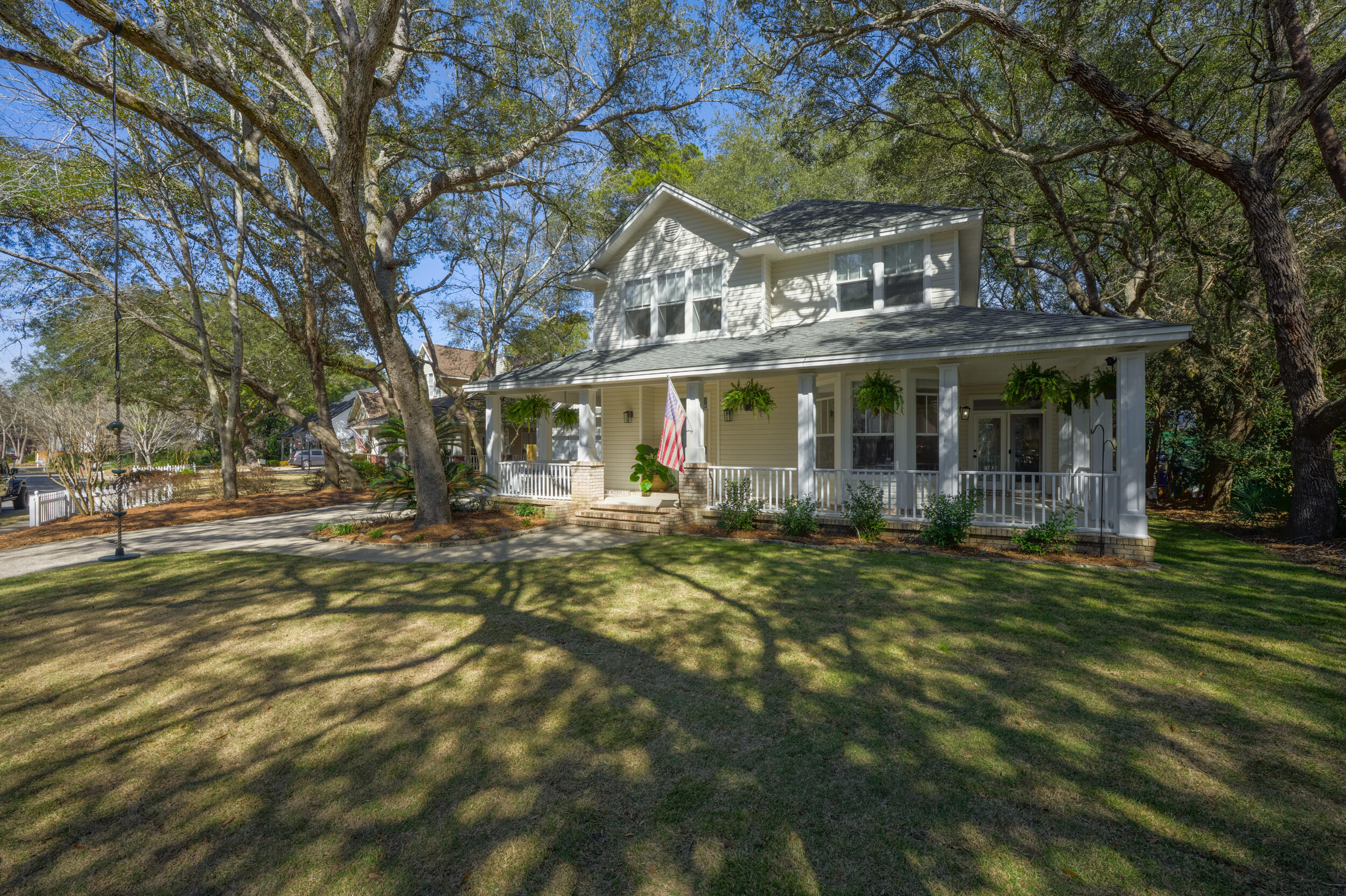 VILLAGE OF BOLTON AT BLUEWATER BAY - Residential