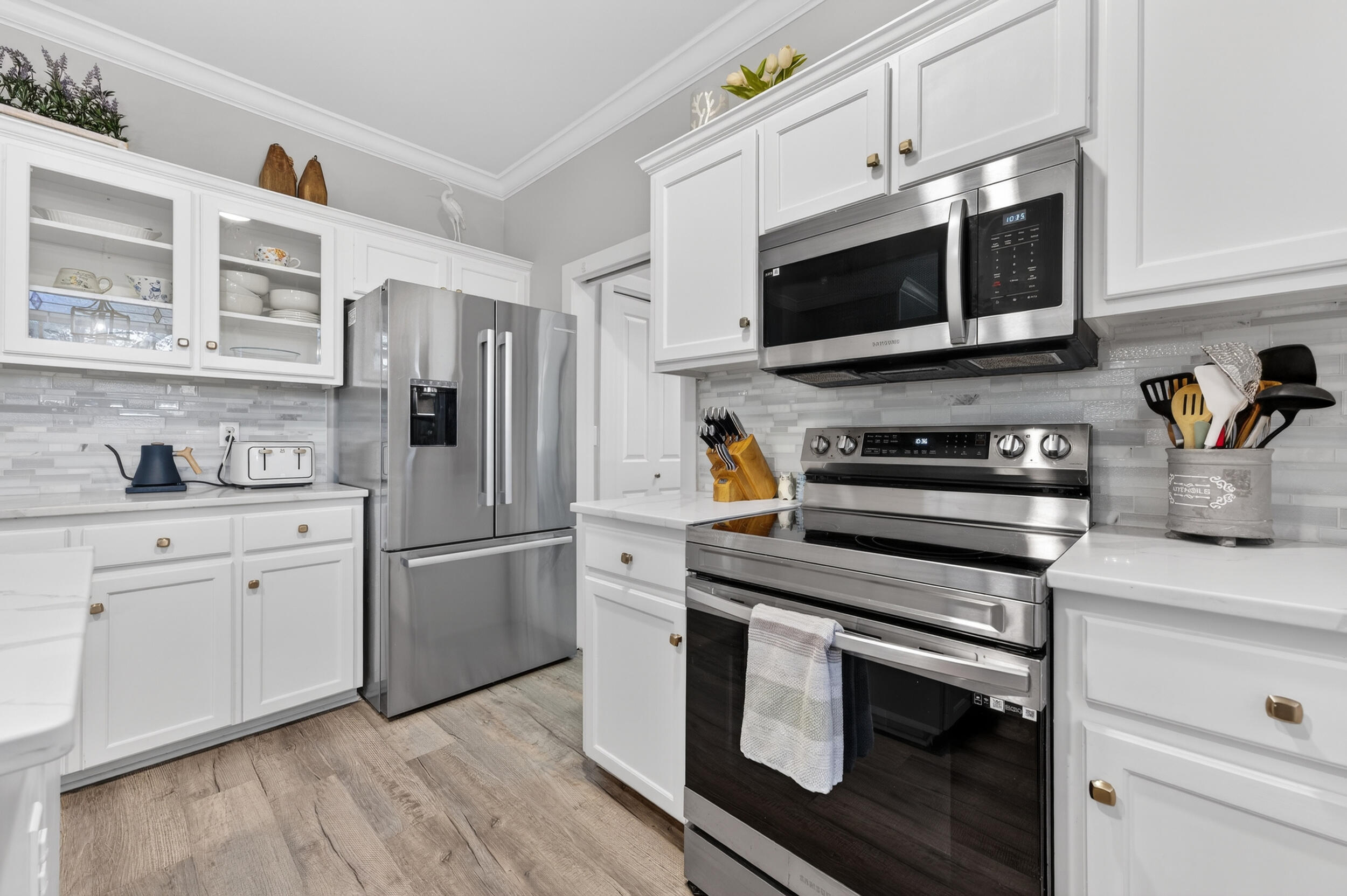 VILLAGE OF BOLTON AT BLUEWATER BAY - Residential