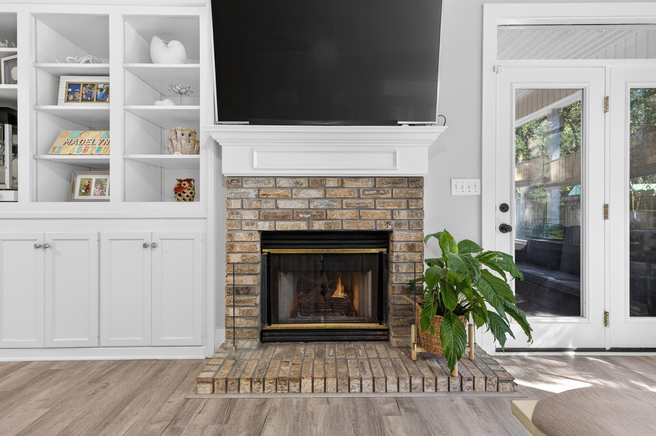 VILLAGE OF BOLTON AT BLUEWATER BAY - Residential