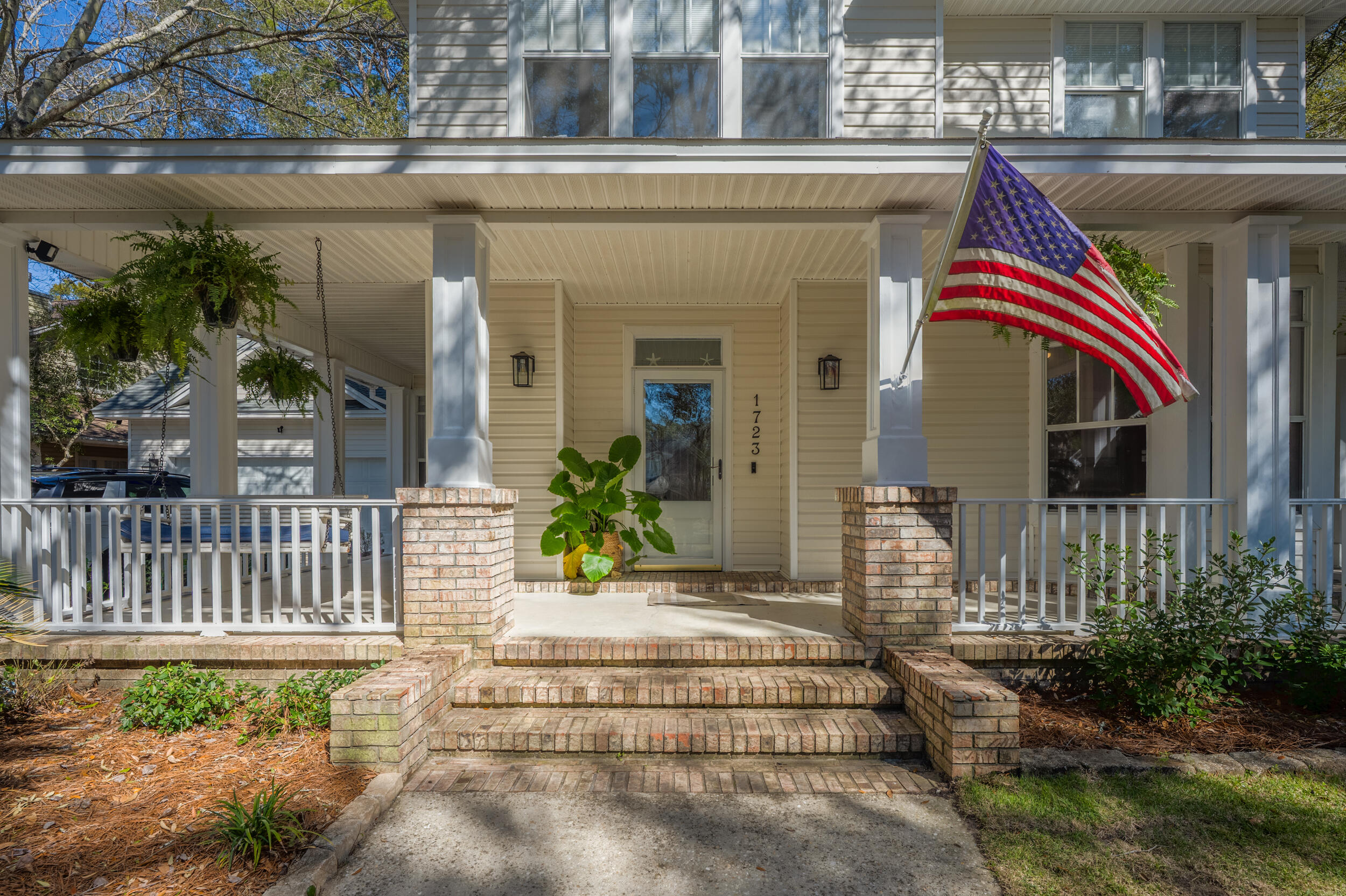 VILLAGE OF BOLTON AT BLUEWATER BAY - Residential