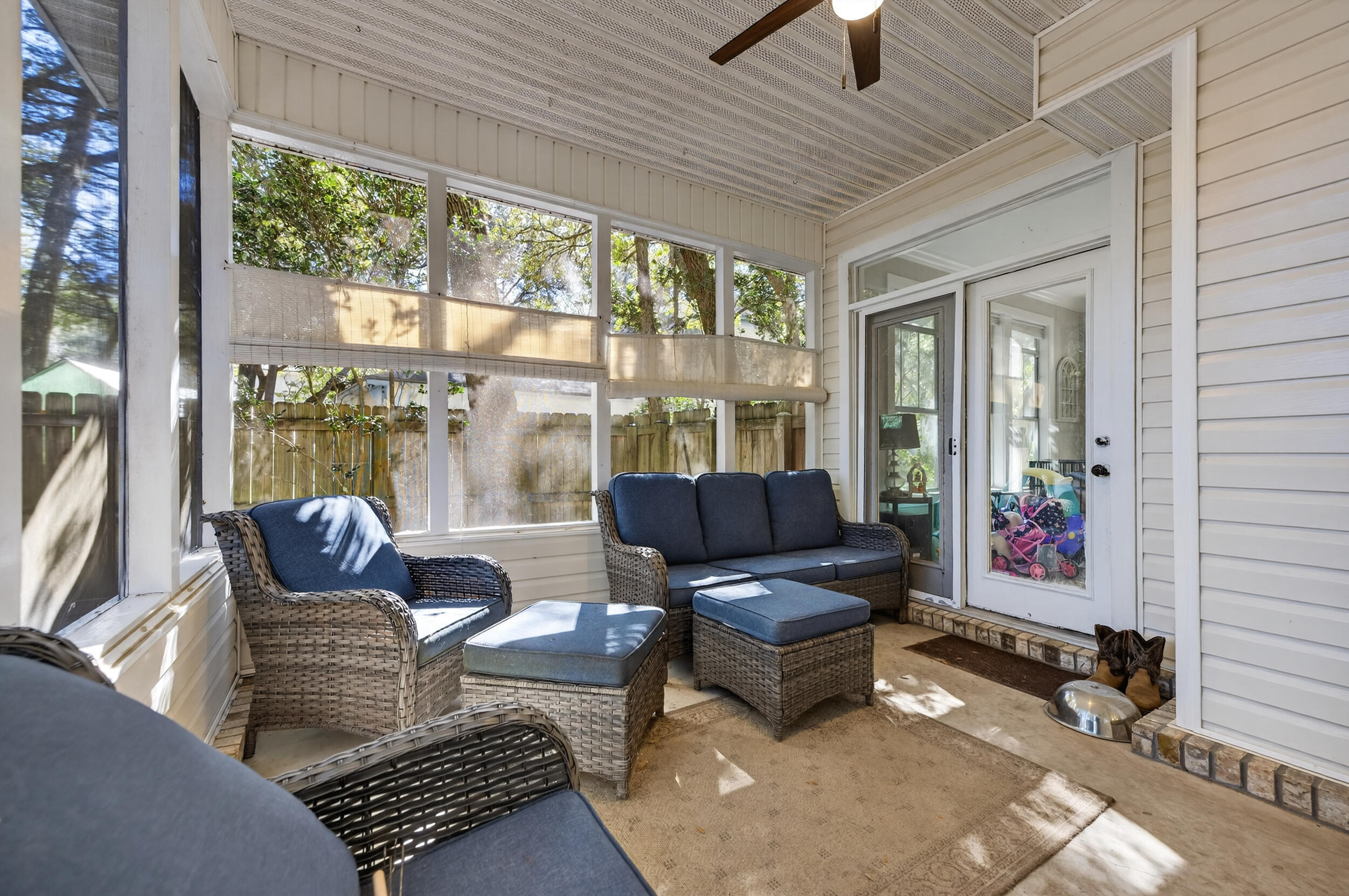 VILLAGE OF BOLTON AT BLUEWATER BAY - Residential