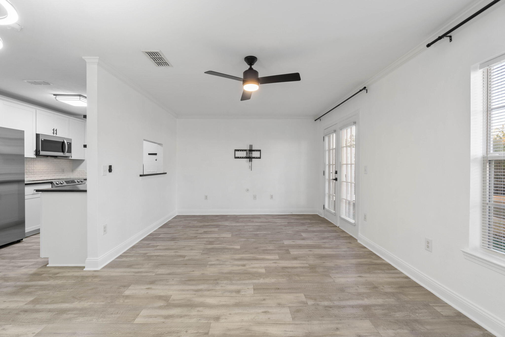 EAGLES LANDING S/D - Residential Lease