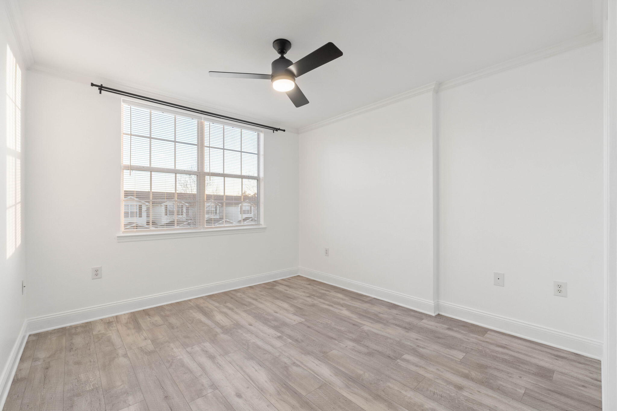 EAGLES LANDING S/D - Residential Lease