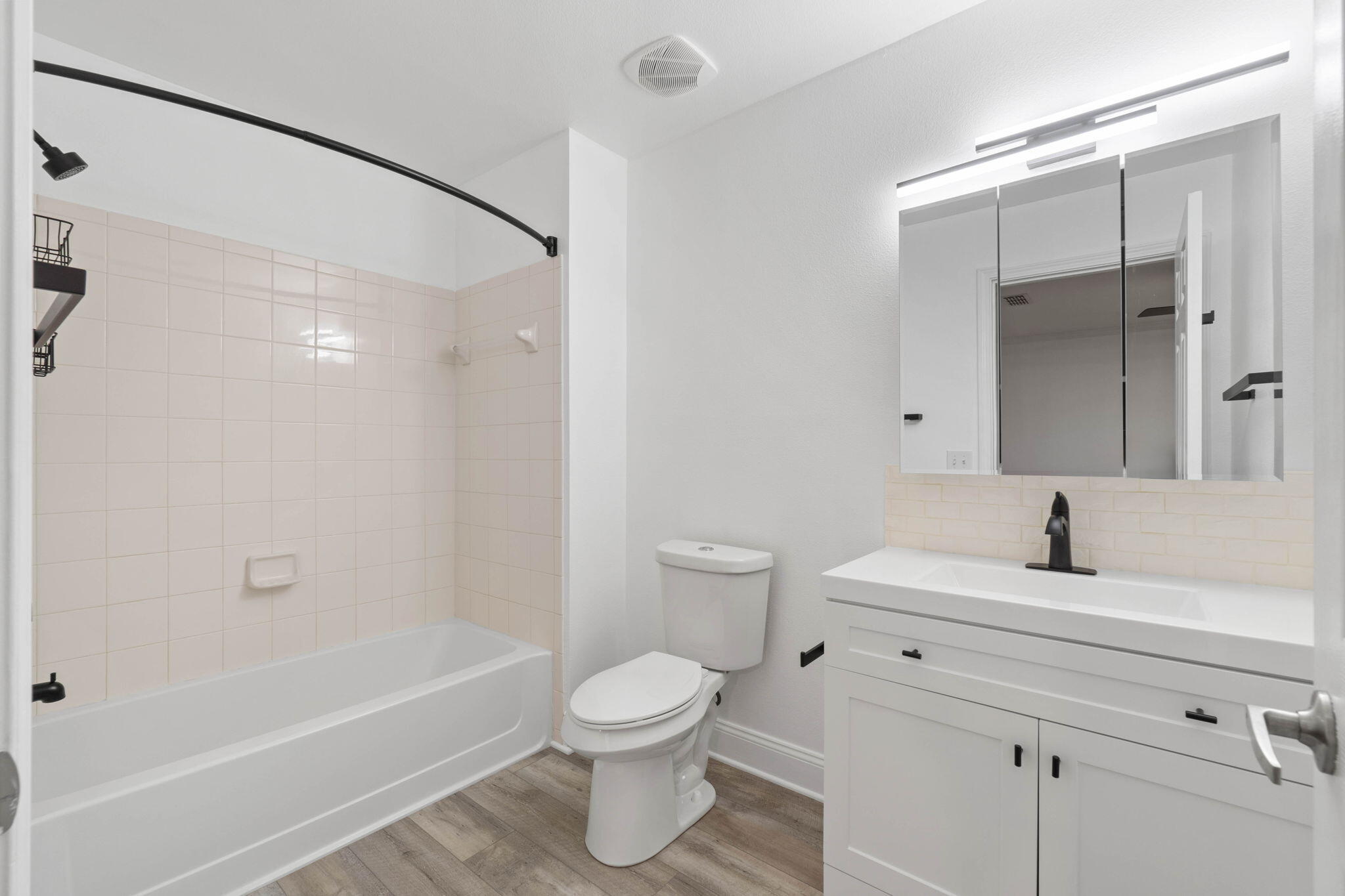 EAGLES LANDING S/D - Residential Lease