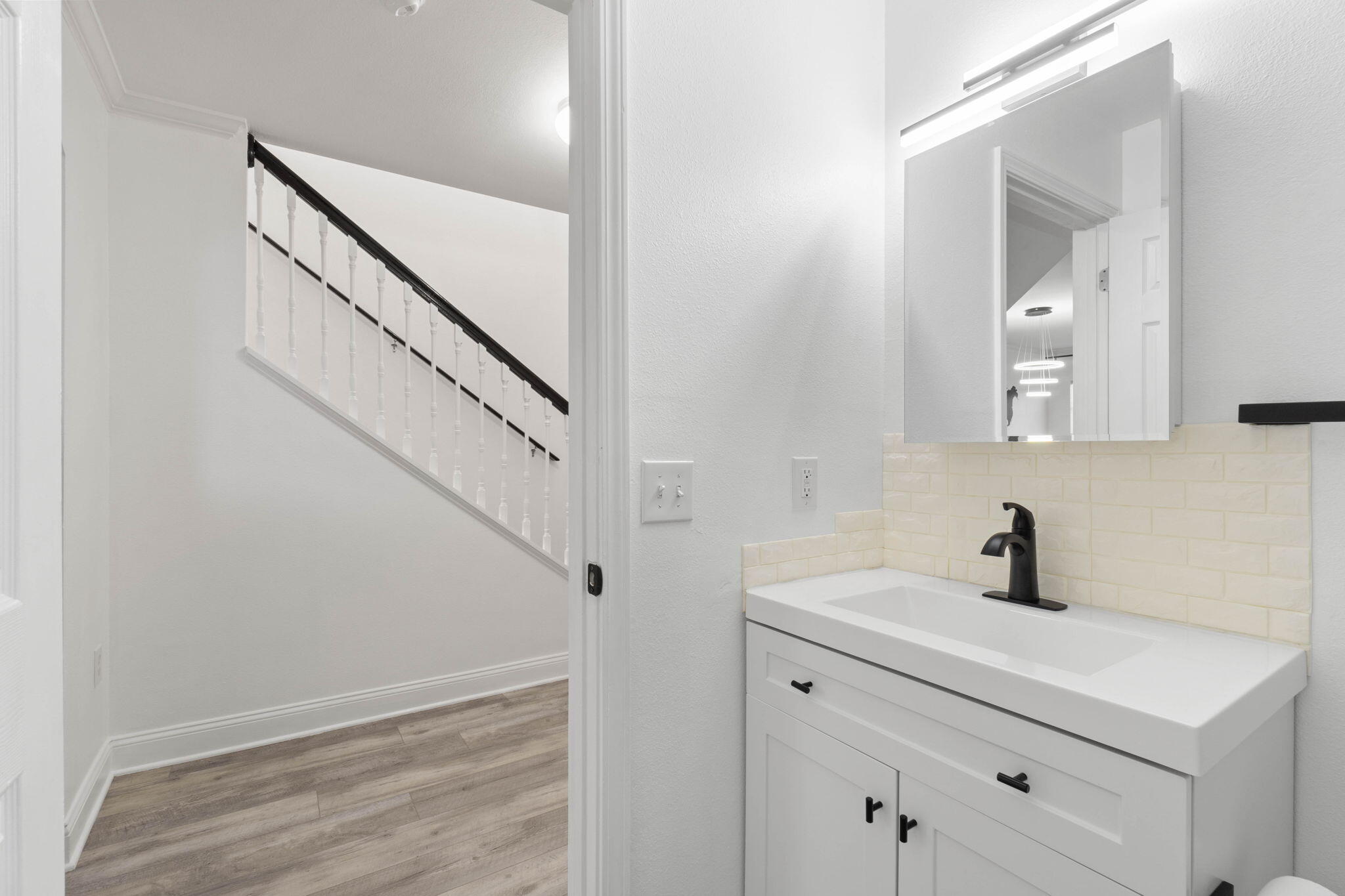 EAGLES LANDING S/D - Residential Lease