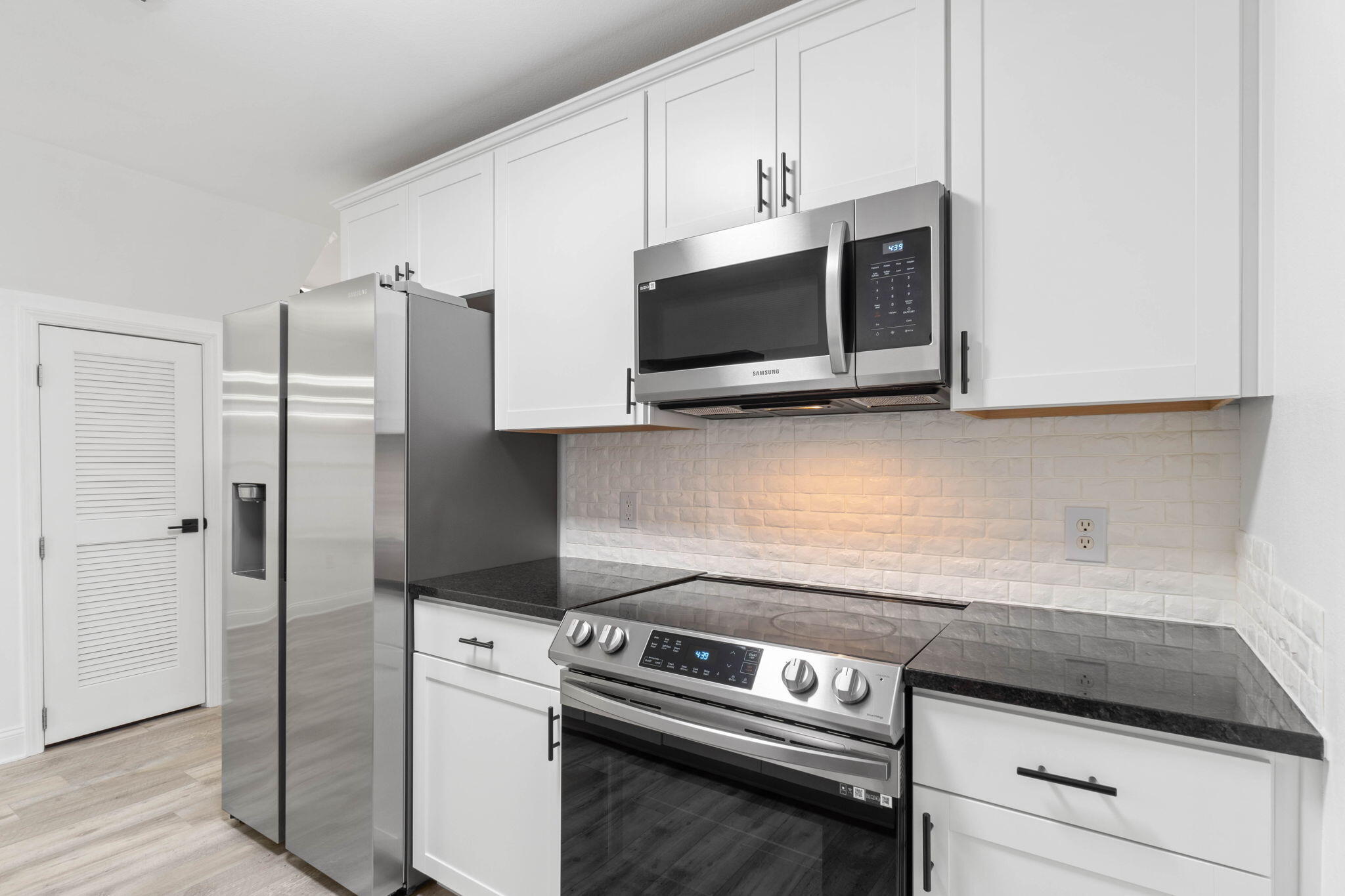 EAGLES LANDING S/D - Residential Lease