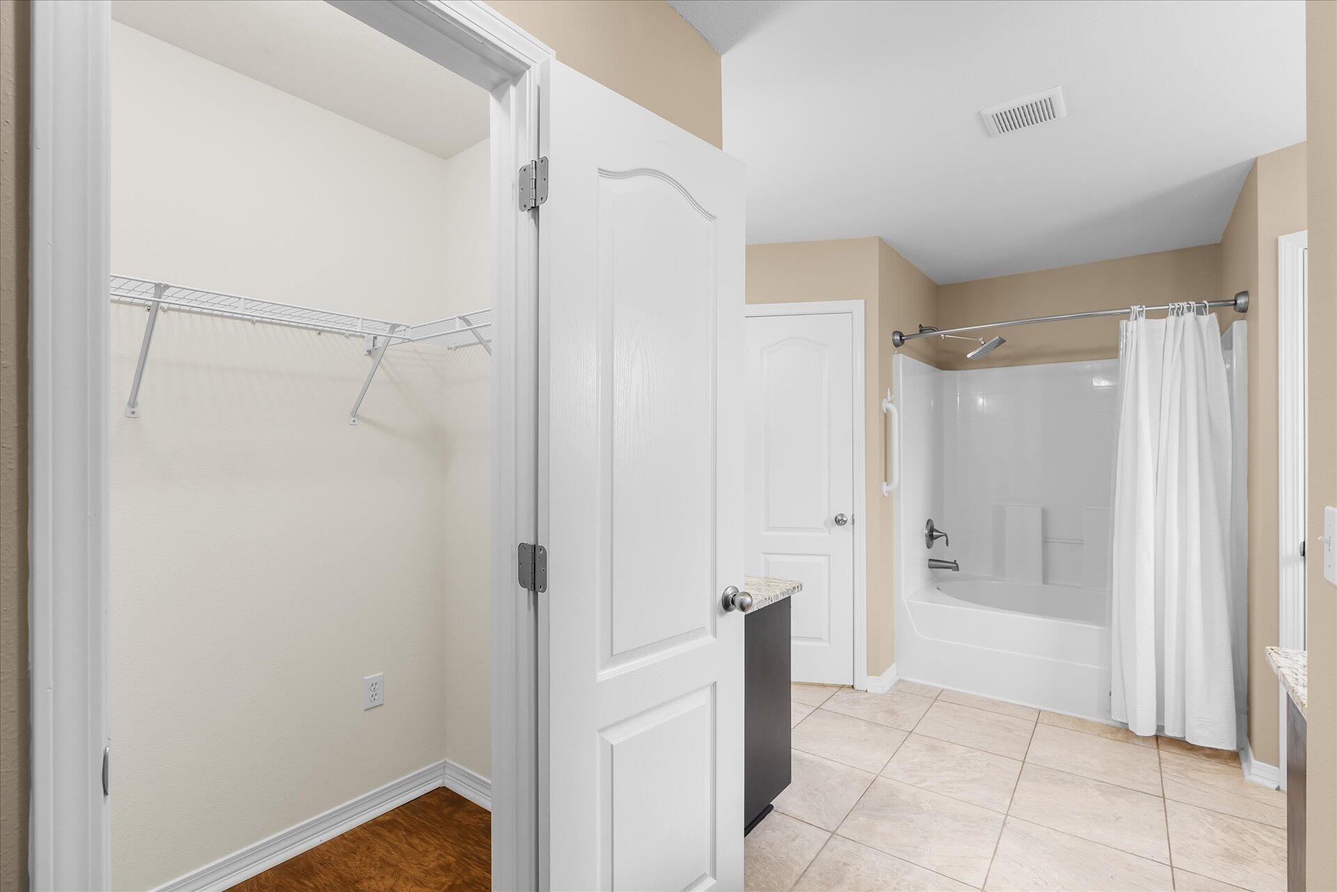 WATERSTONE - Residential