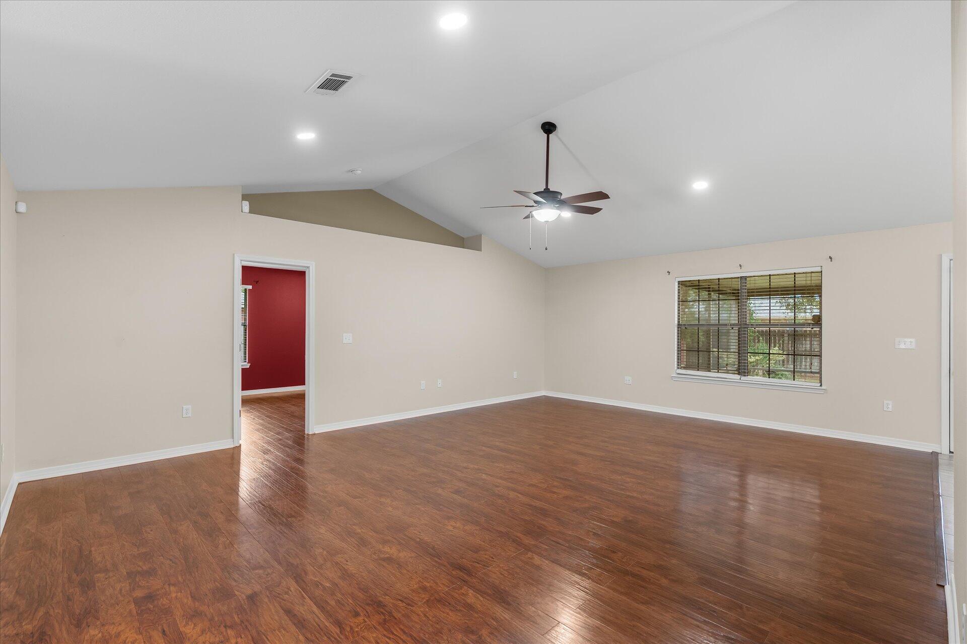 WATERSTONE - Residential