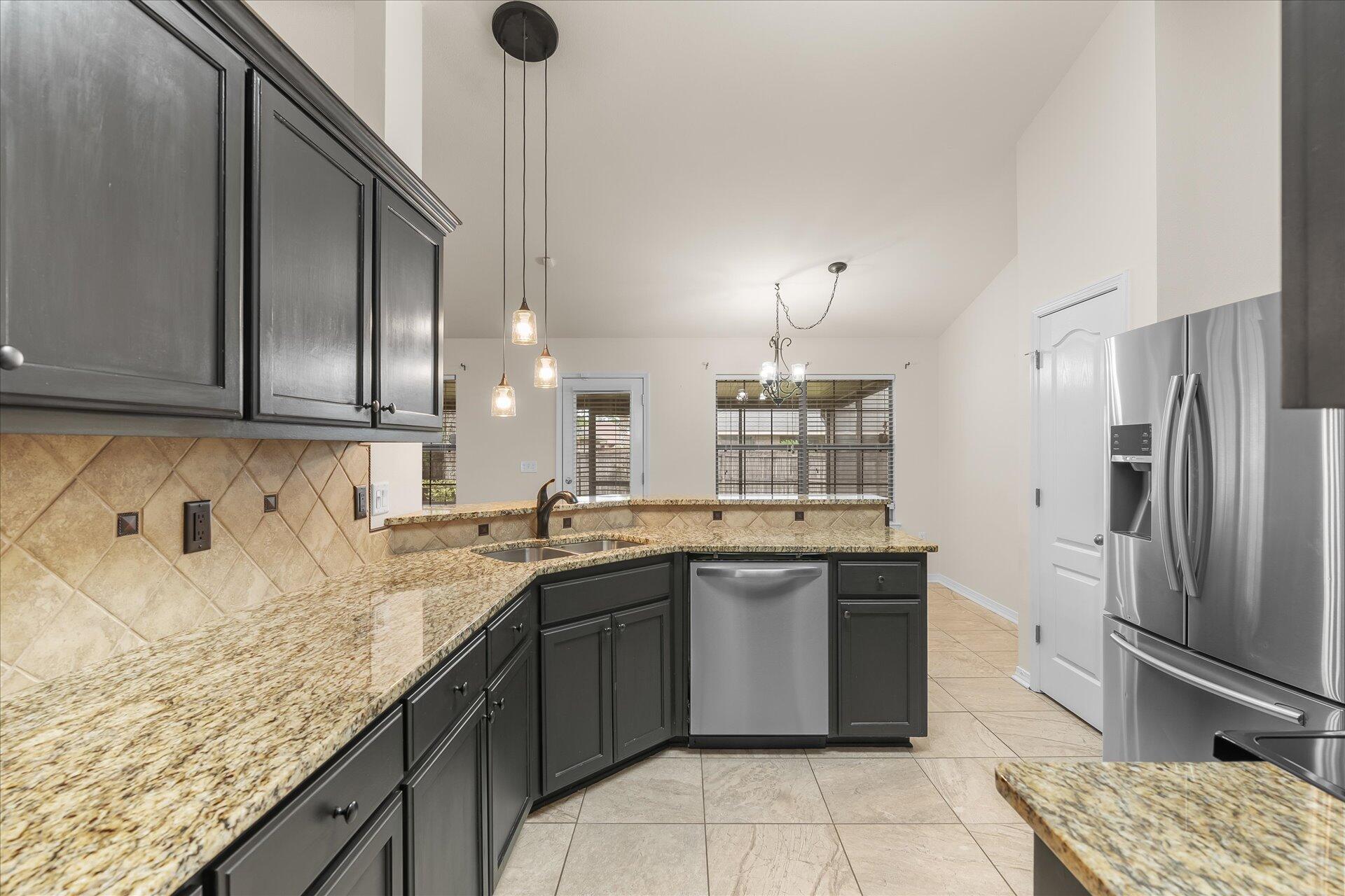 WATERSTONE - Residential