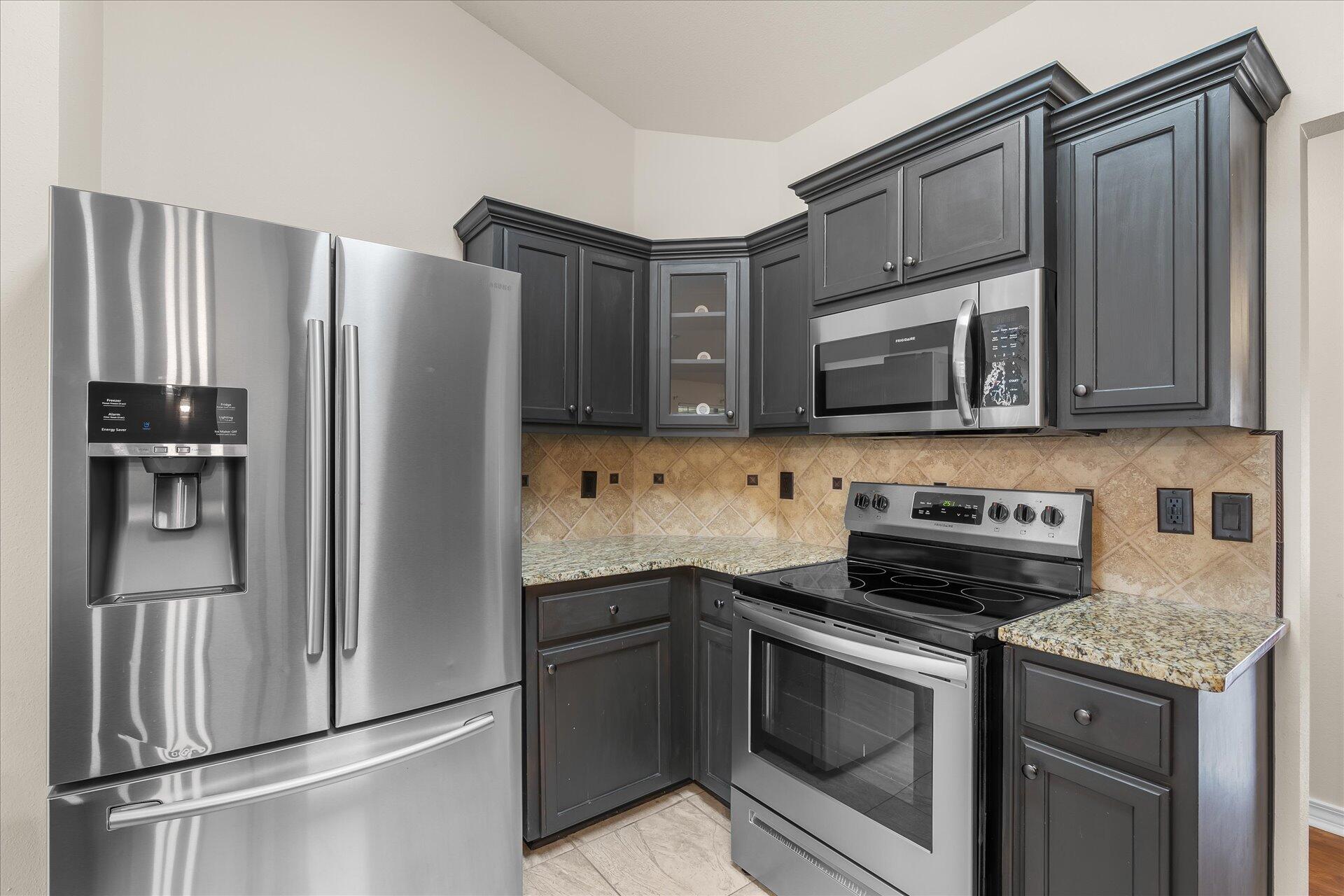 WATERSTONE - Residential