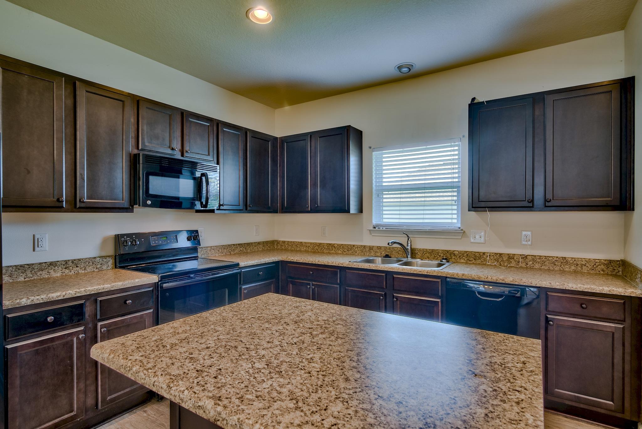 SCHOONER LANDING AT HAMMOCK BAY - Residential