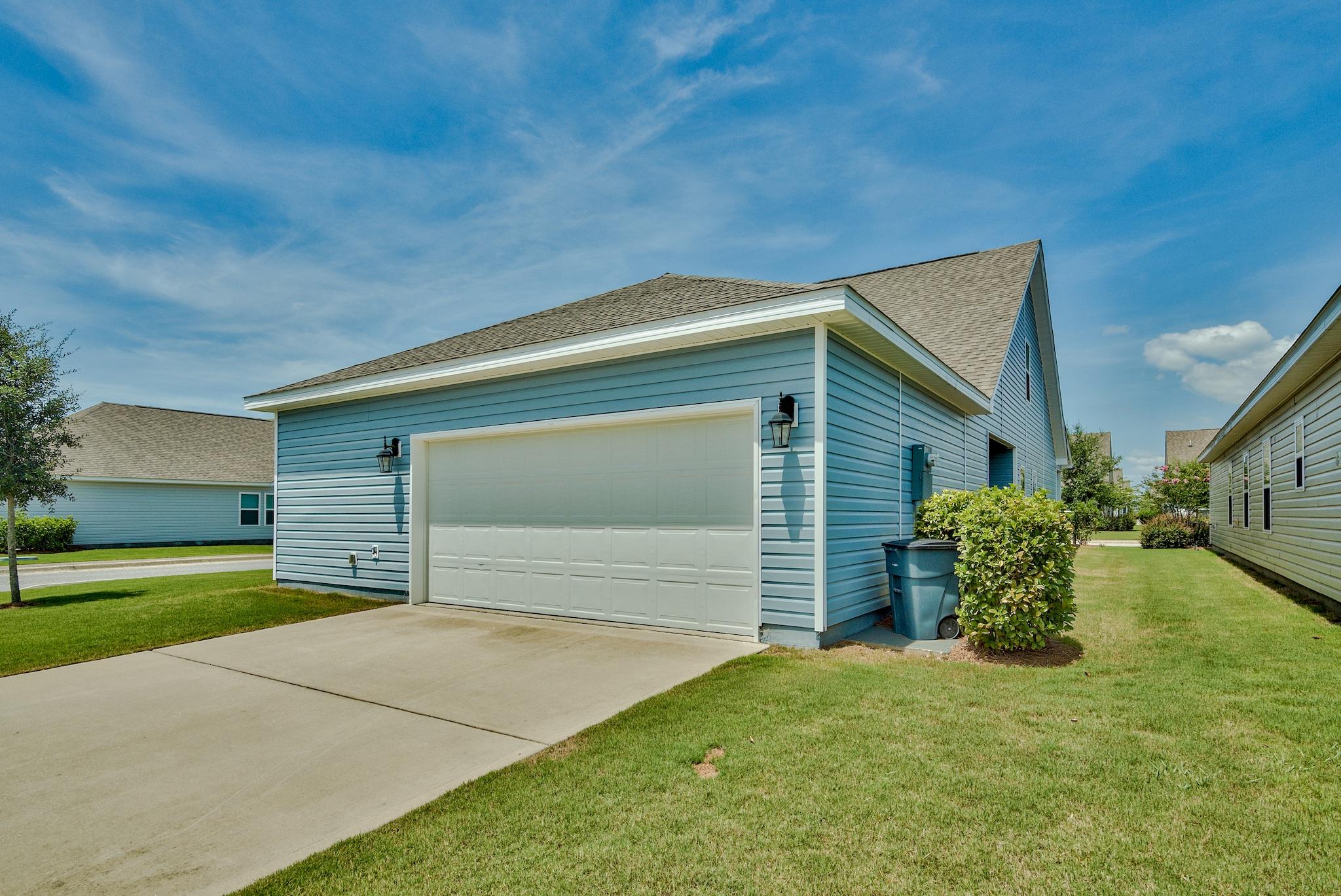 SCHOONER LANDING AT HAMMOCK BAY - Residential