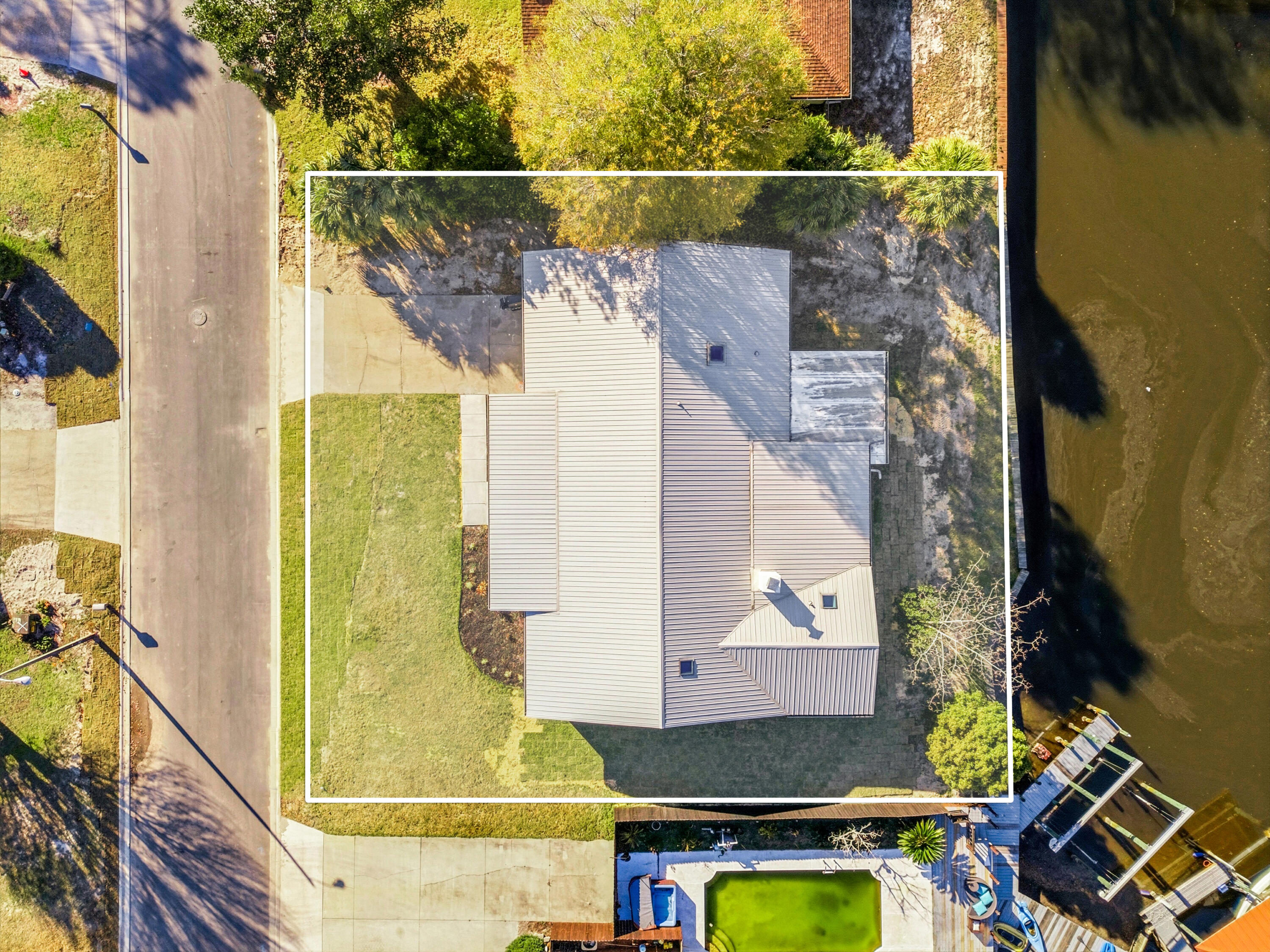 VENETIAN VILLA - Residential