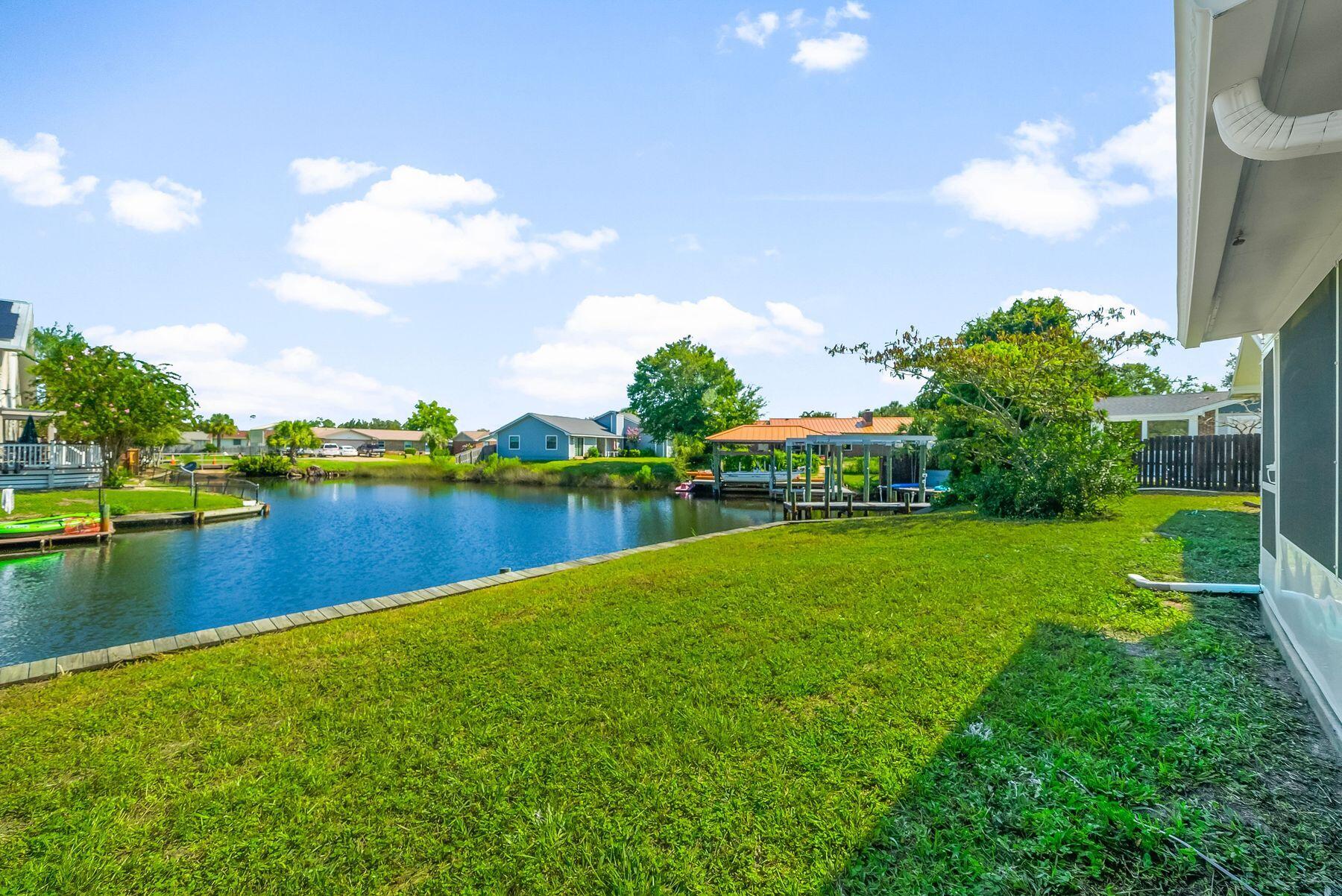VENETIAN VILLA - Residential