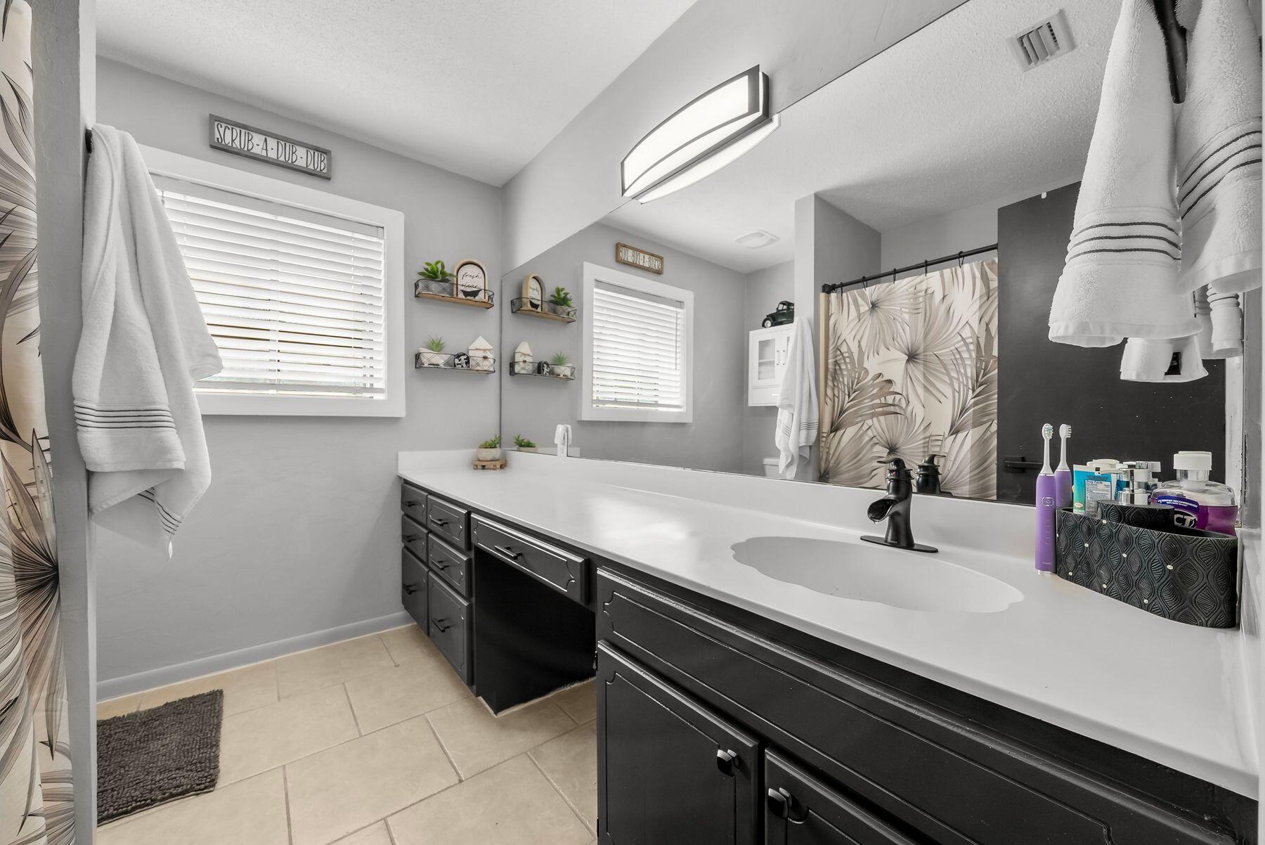 VENETIAN VILLA - Residential