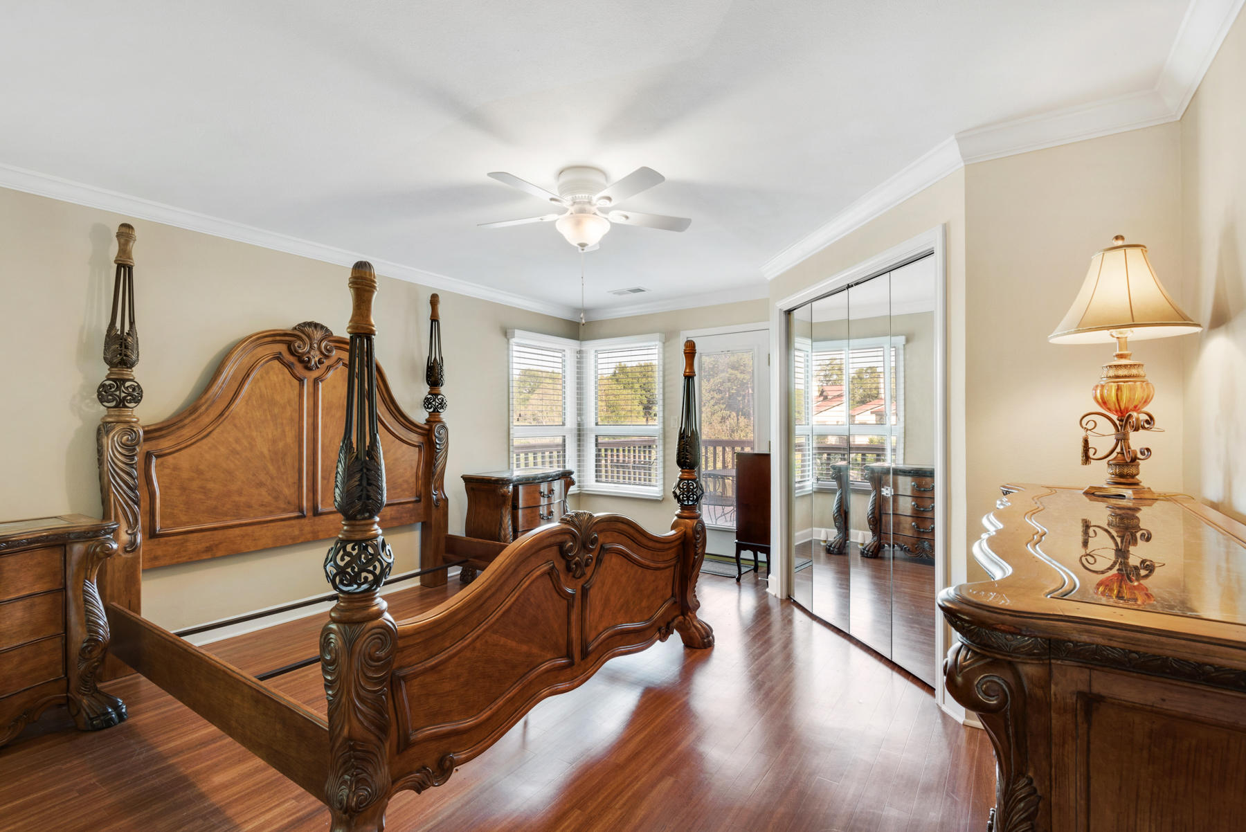 LAKE WAY VILLAS 1 - Residential