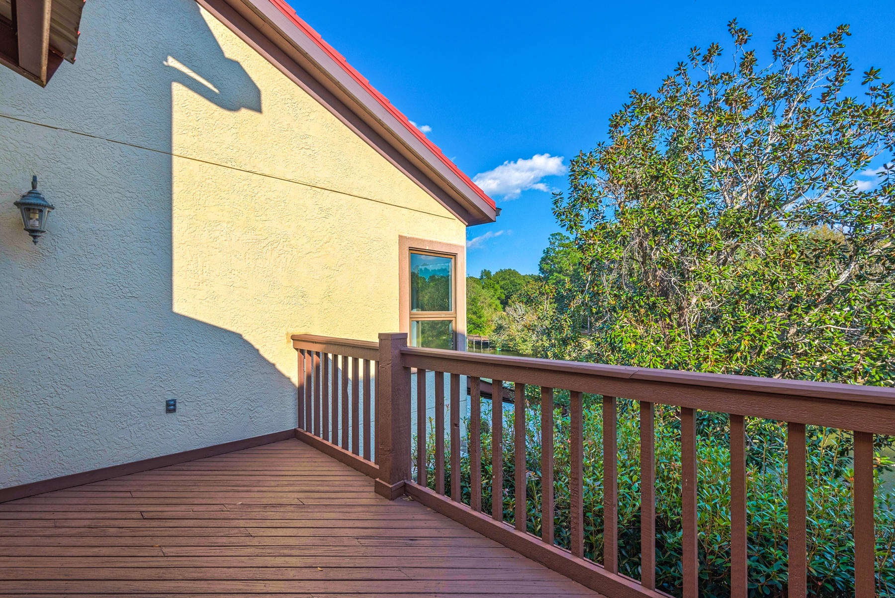 LAKE WAY VILLAS 1 - Residential