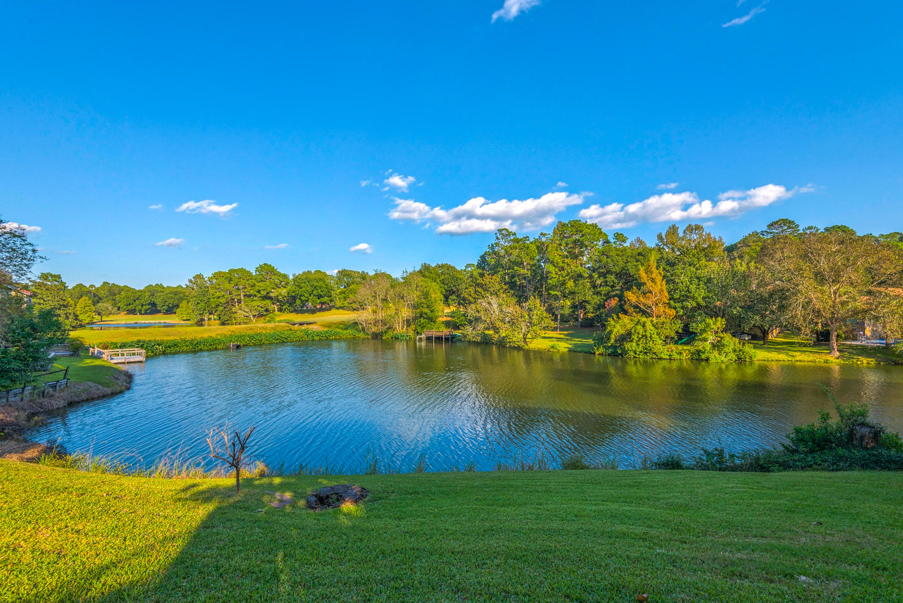 LAKE WAY VILLAS 1 - Residential