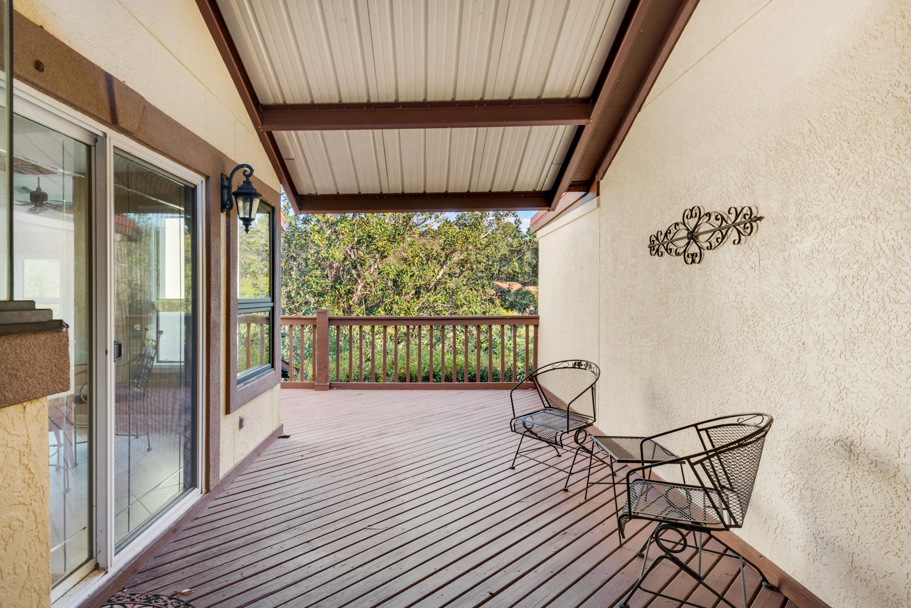 LAKE WAY VILLAS 1 - Residential