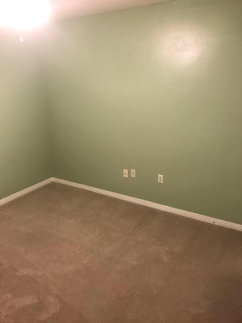 CRESTVIEW SUBURB (231000.00) - Residential