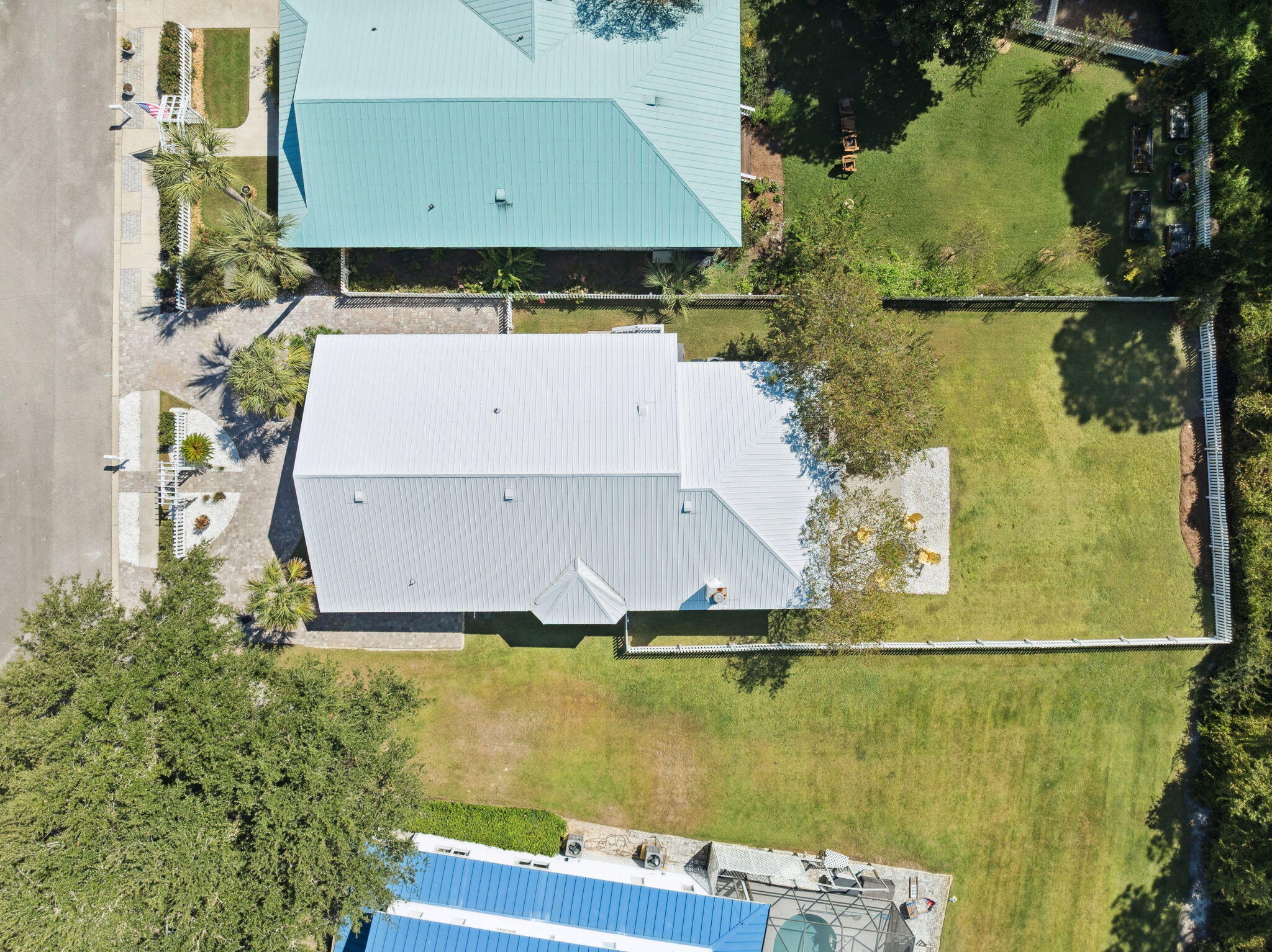 SEA DUNES - Residential