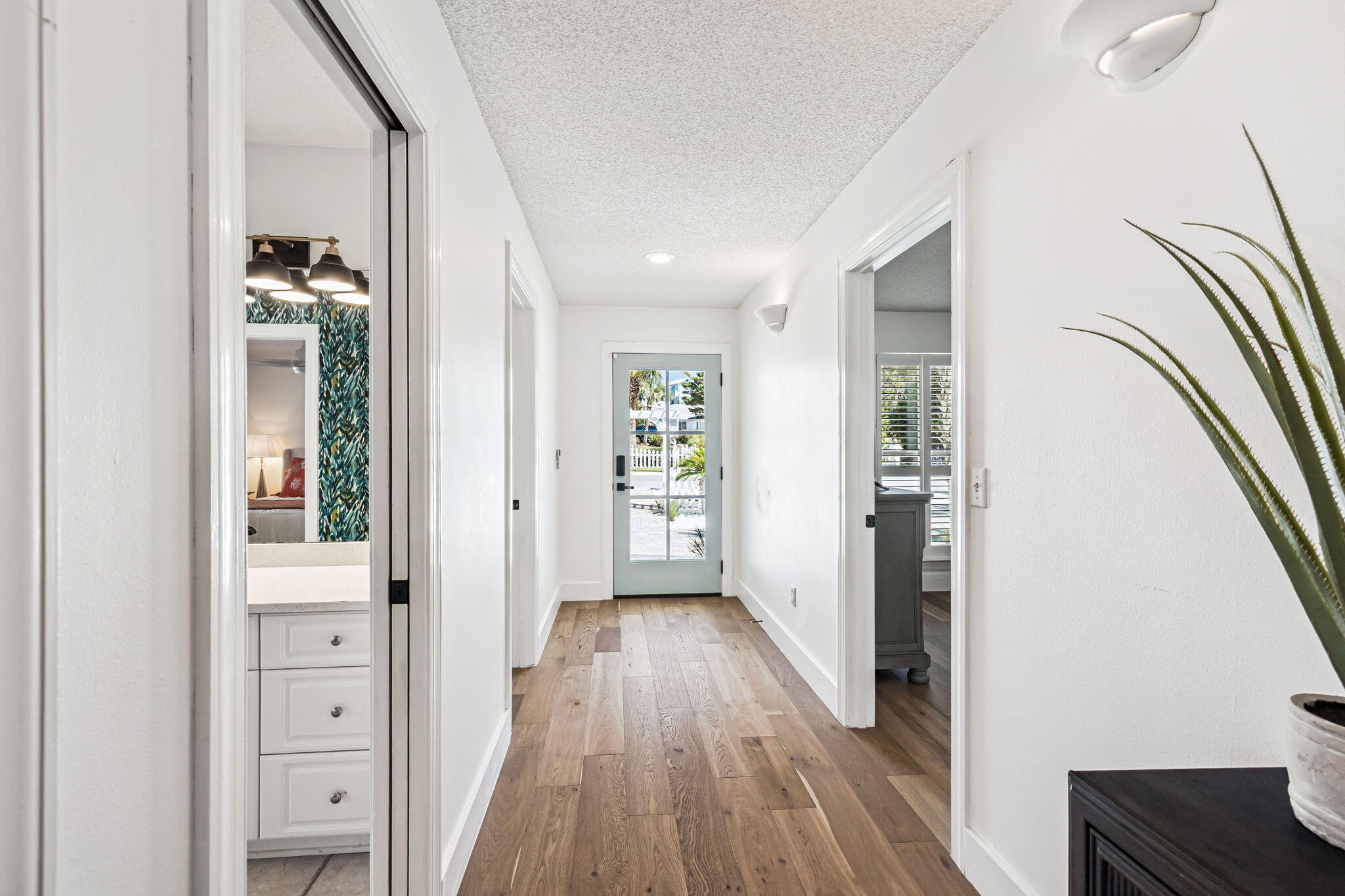 SEA DUNES - Residential